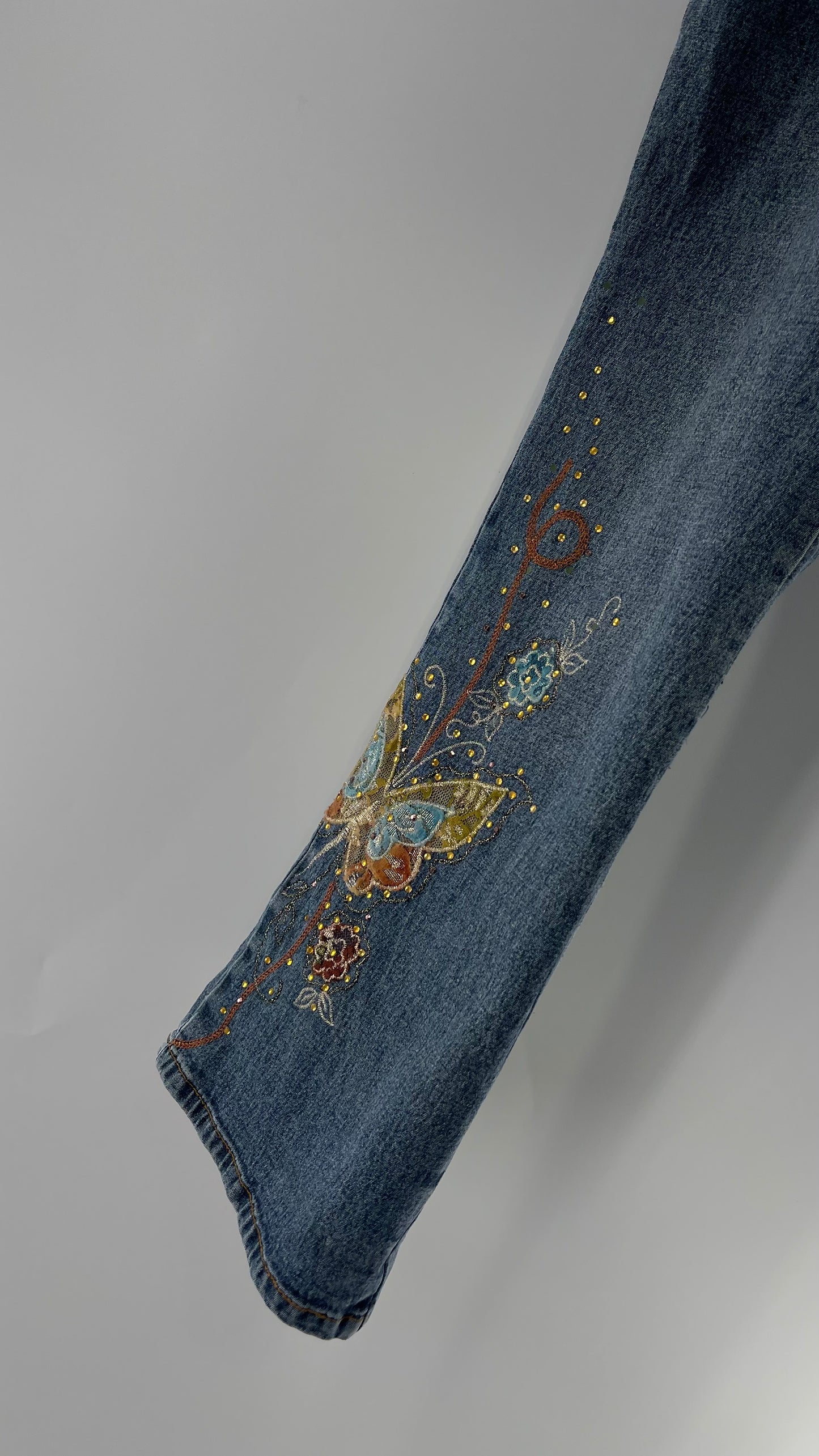 Vintage Diane Gilman Kickflare Denim with Embroidered Butterfly Motifs (14)