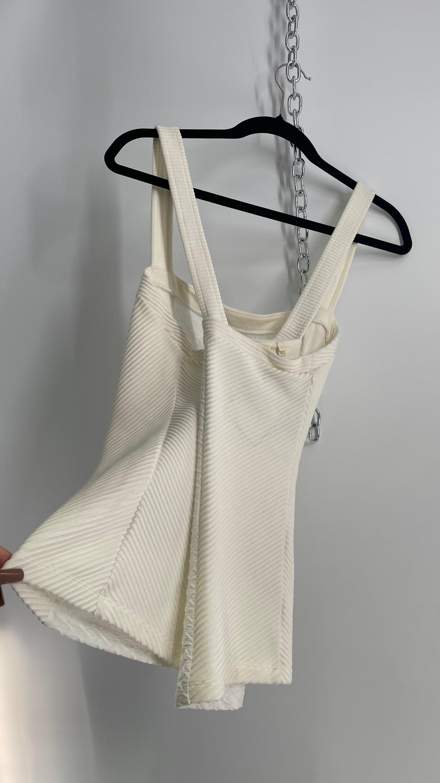 Anthropologie Deletta Cross Cross Back Camisole (Large)