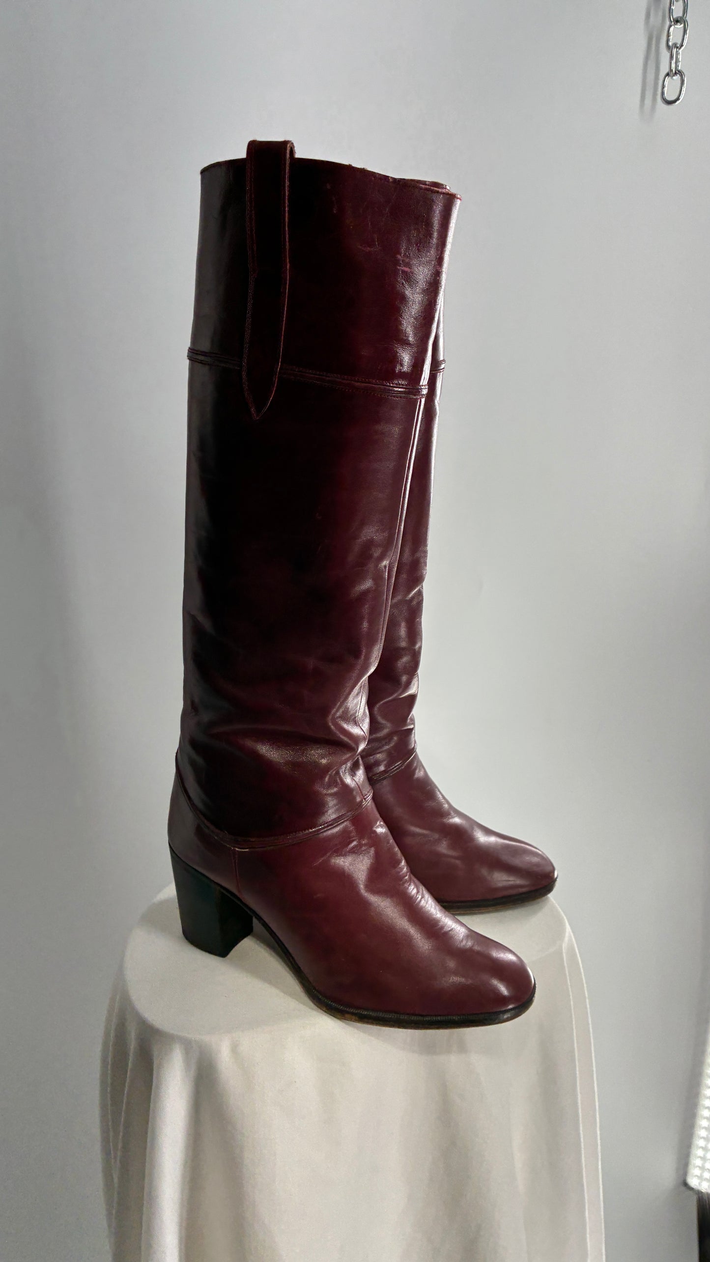 Vintage Red Leather Round Toe Knee High Boots Made in Spain Boots (38)