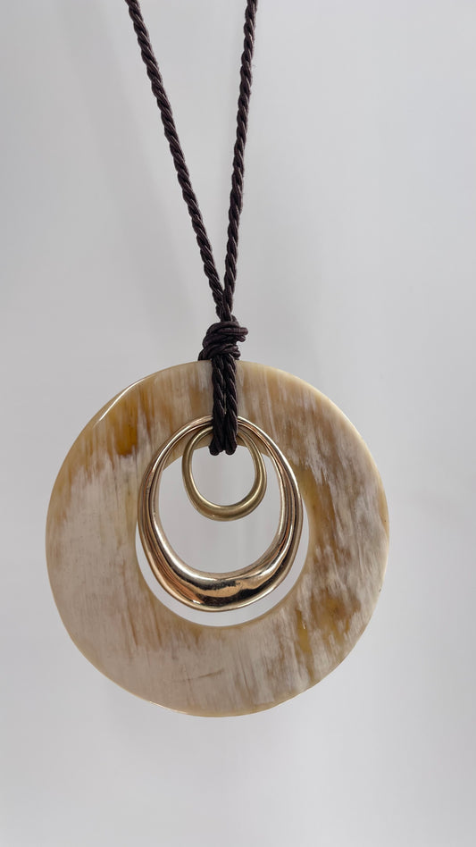 Vintage Pendant “Shell” Necklace