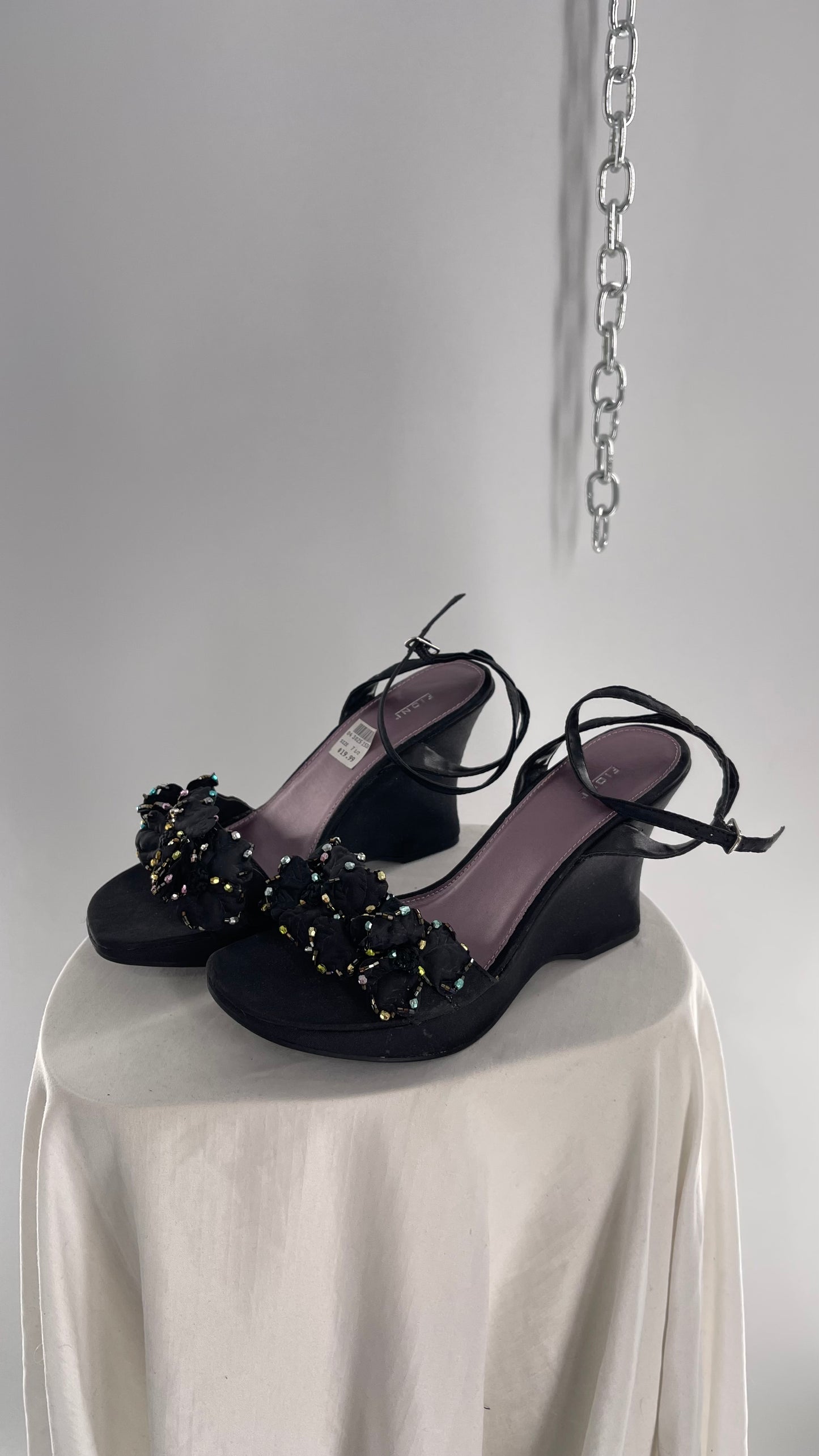 FIONI Vintage Black Wedge Satin Heel with Beaded Floral Rosette Petals (7.5)