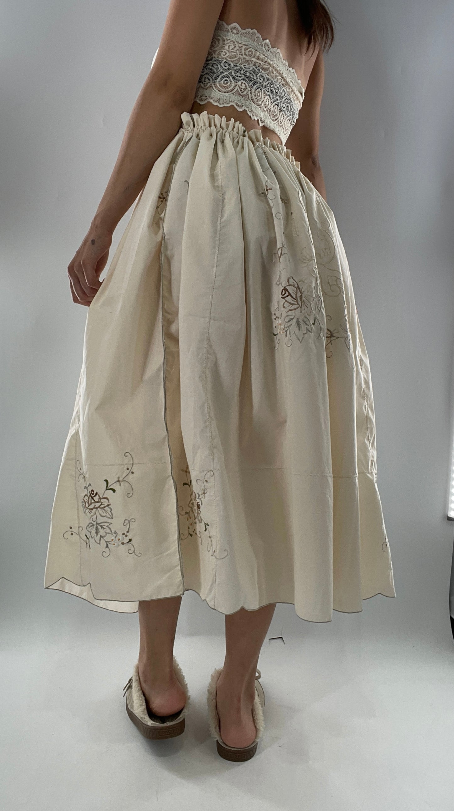 Custom Handmade Vintage Embroidered Off White Soirée Skirt (One Size)