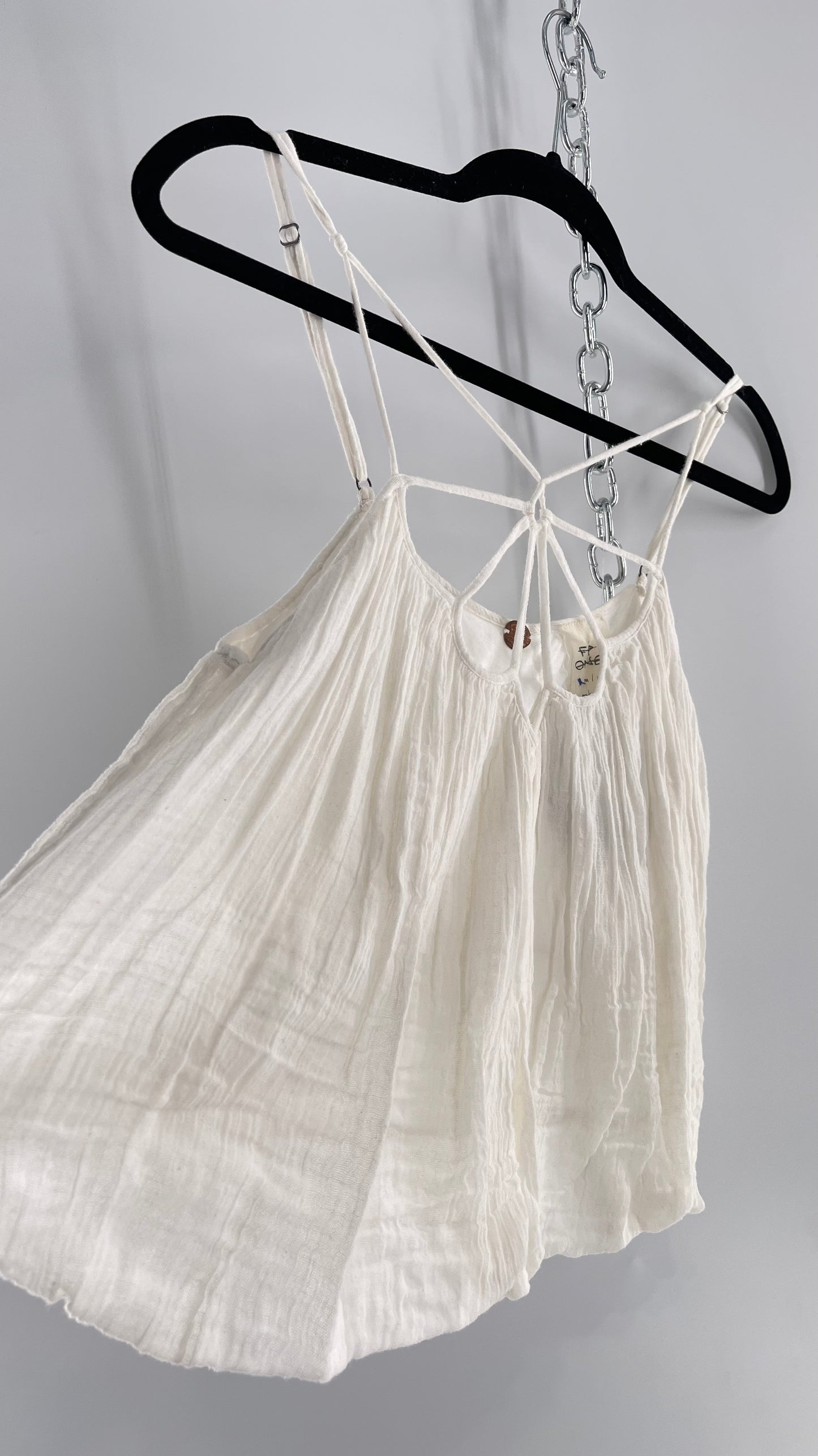 Free People White Cotton Bubble Sleeveless Blouse with Strappy Neckline (M)