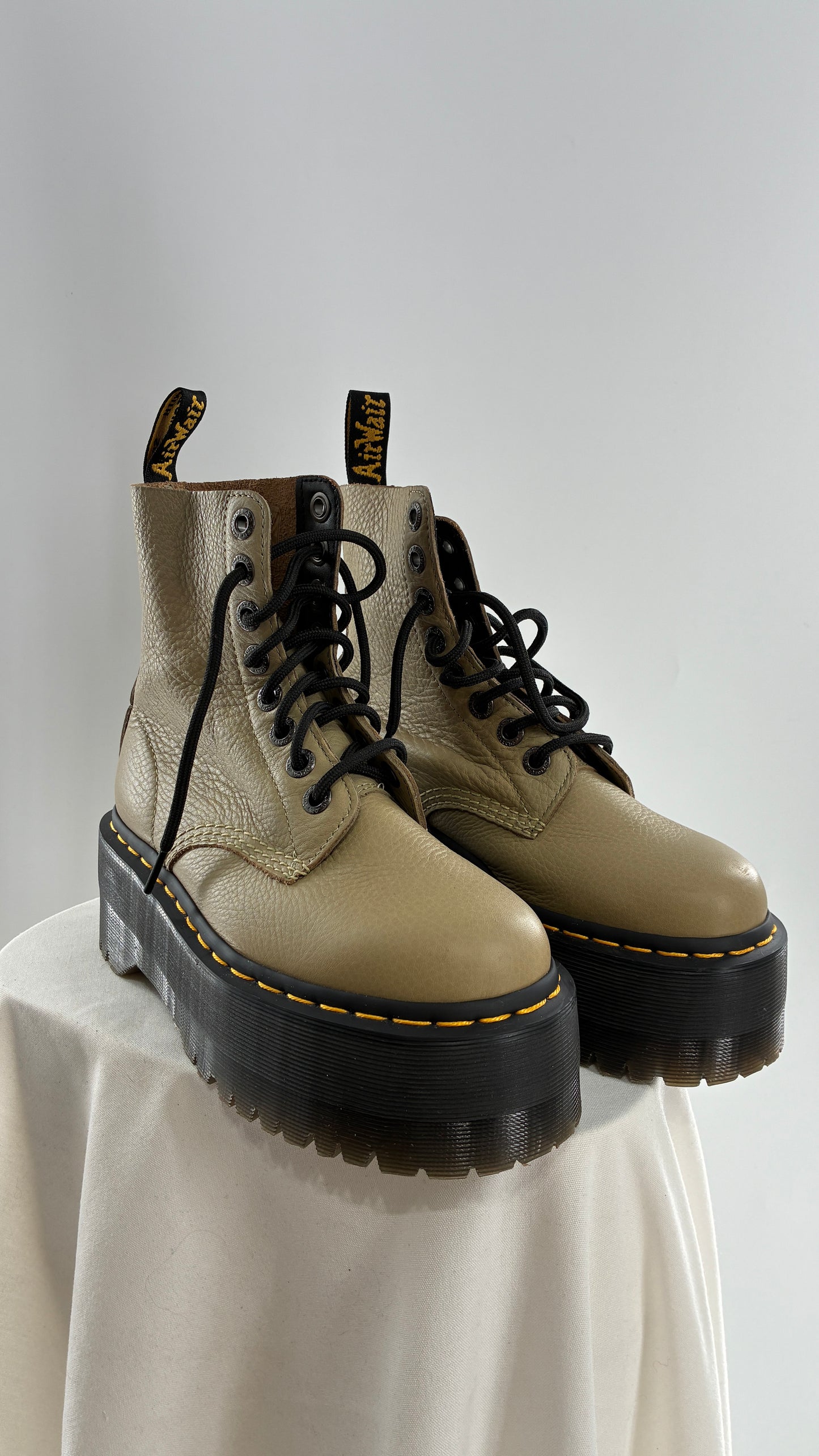 Vintage Dr. Martens 1460 Pascal Max Platform Pale Olive Pisa Boot (6L)