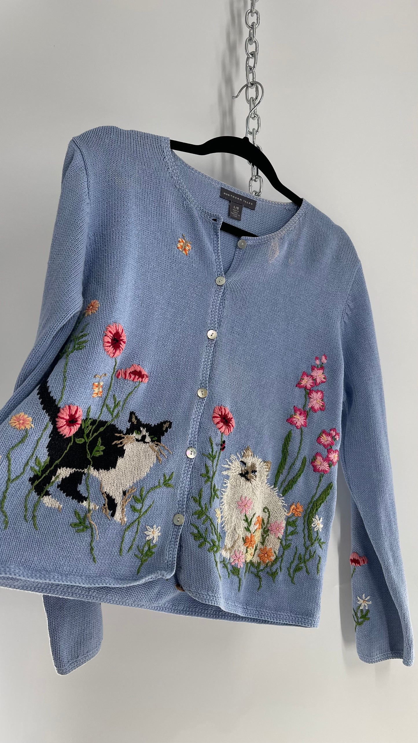 Vintage Northern Isles Powder Blue Kitten in Flower Field Cardigan (Large)