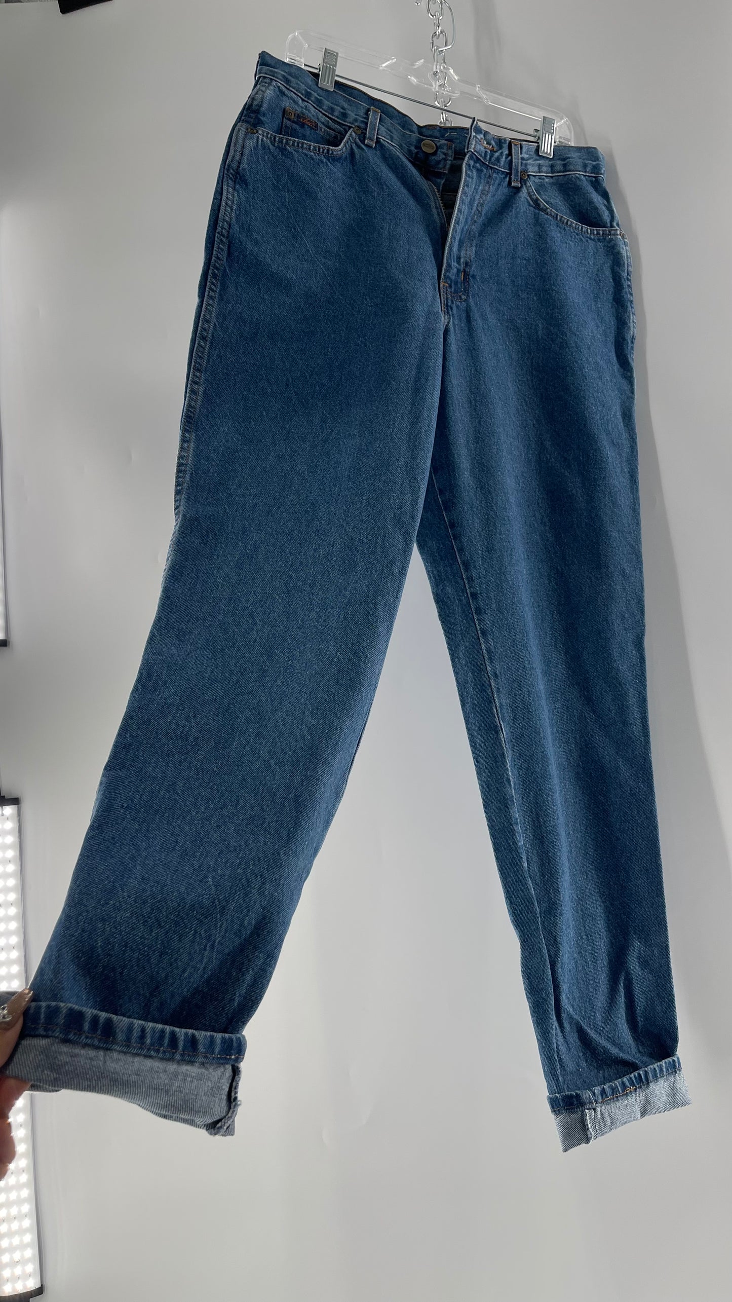 Deadstock Chic Ultra Highwaisted Straight Leg Medium Wash Jeans Tall (16)