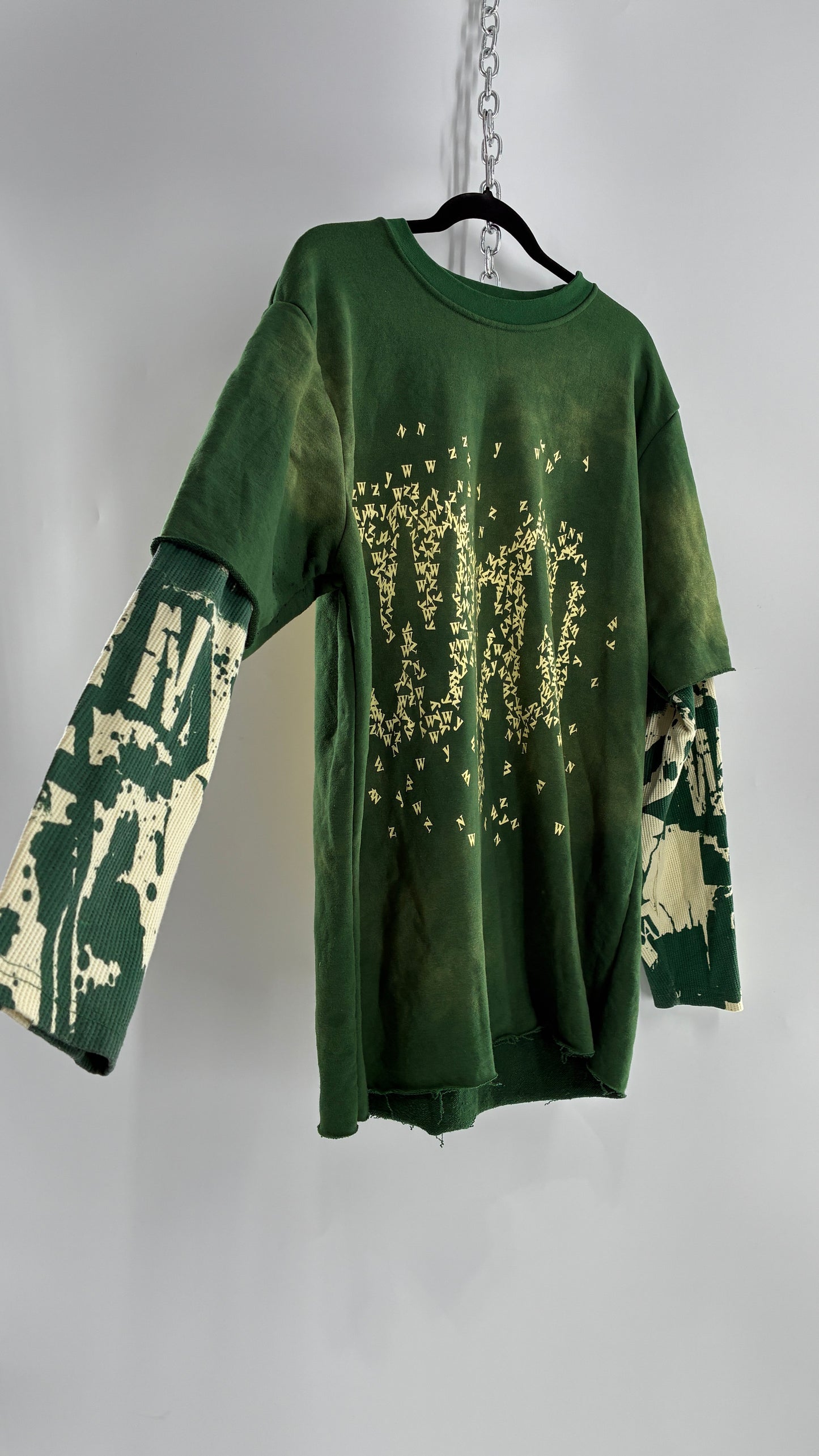 WYN Green Paint Splattered Henley/Baggy T Shirt Men’s Long Sleeve (XXXL)