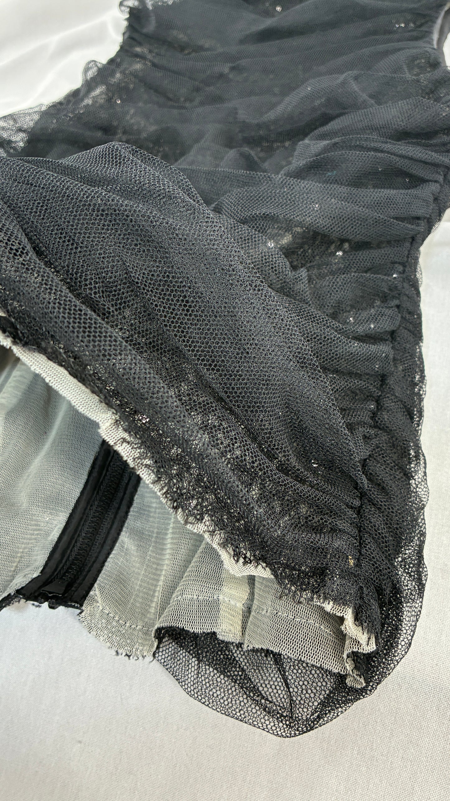 BYRON LARS Beauty Mark Sequin with Tulle Overlay Mock Neck (4)