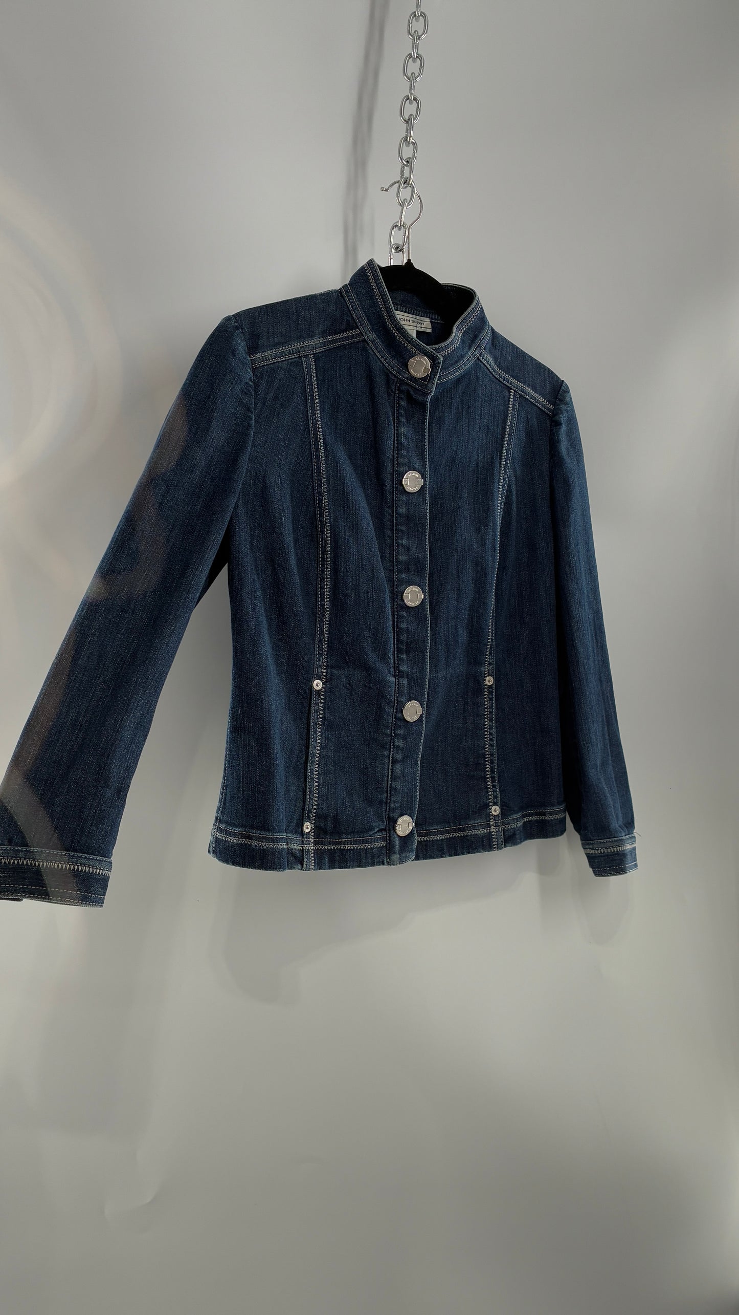 Vintage ST JOHN SPORT Medium Wash Denim Zip Up Jacket (Small)
