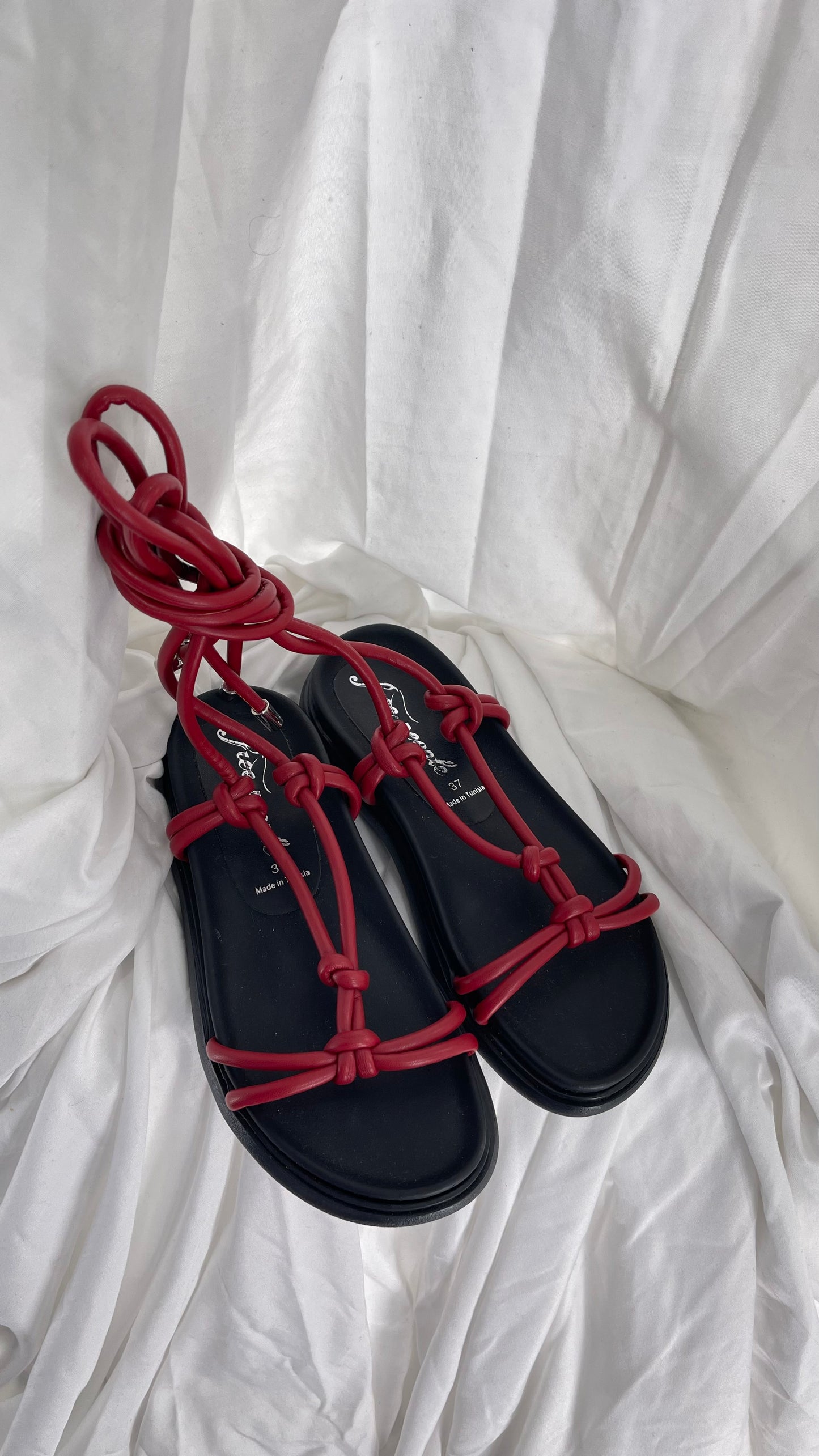 Free People Red Leather Tie Up Sandal (37/6)