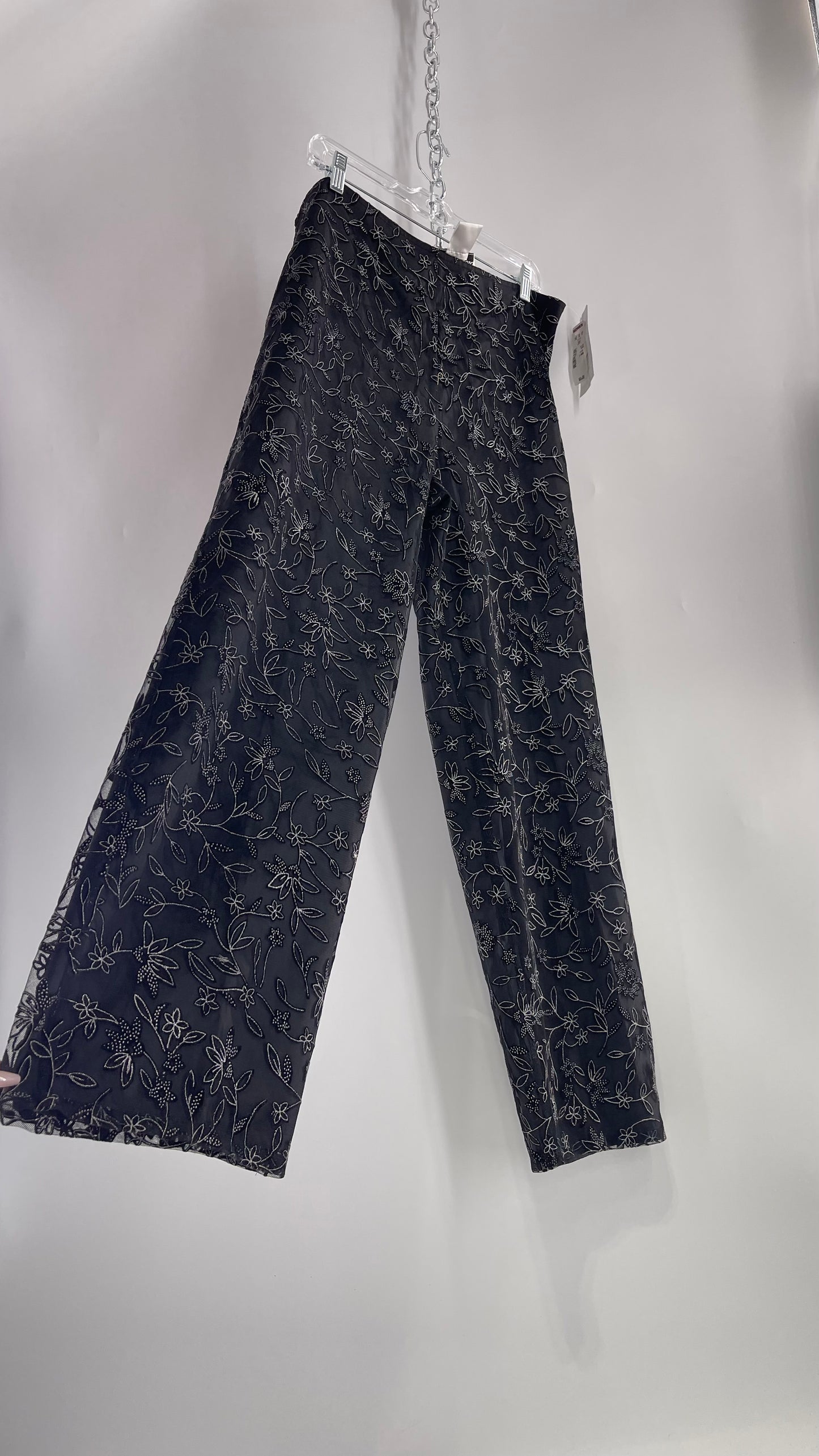 Deadstock Vintage Ronni Nicole 1990 Black Capri with Mesh Silver Floral Details and Tags Attached (XL)