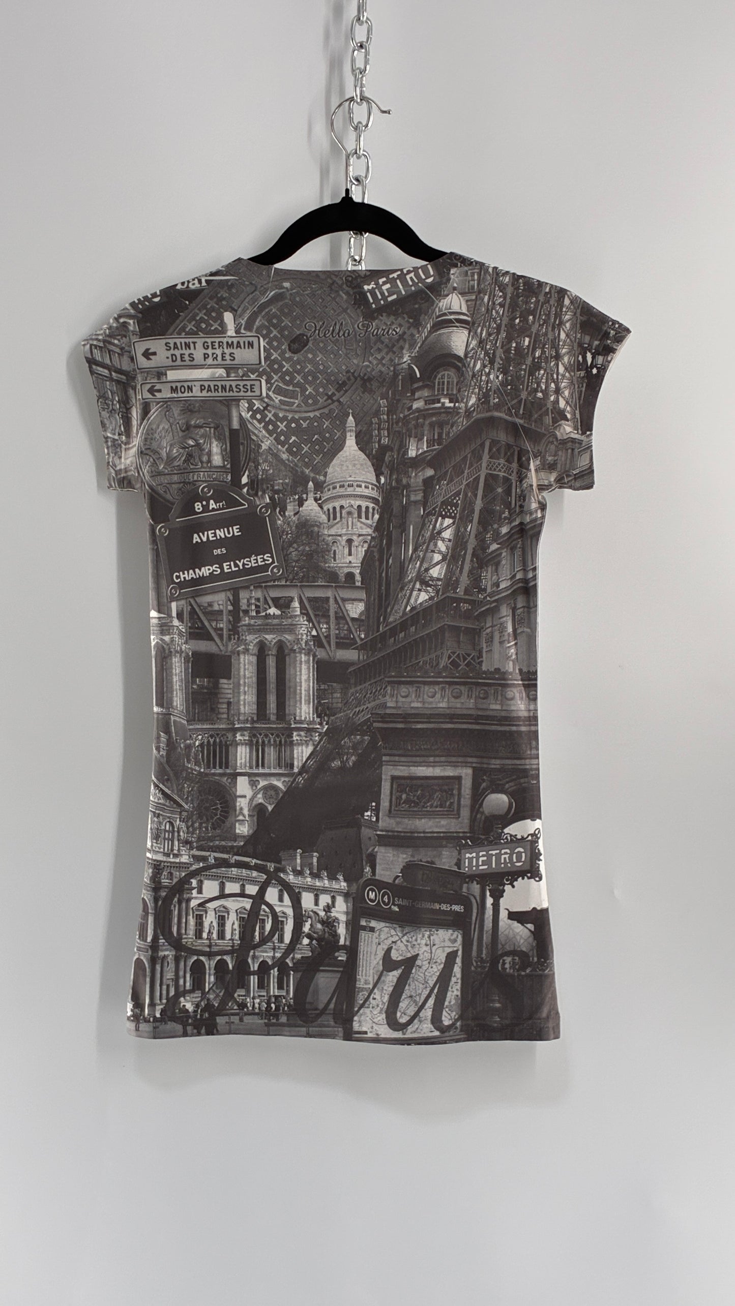 Vintage HELLO PARIS Screen Print T Shirt (S/M)