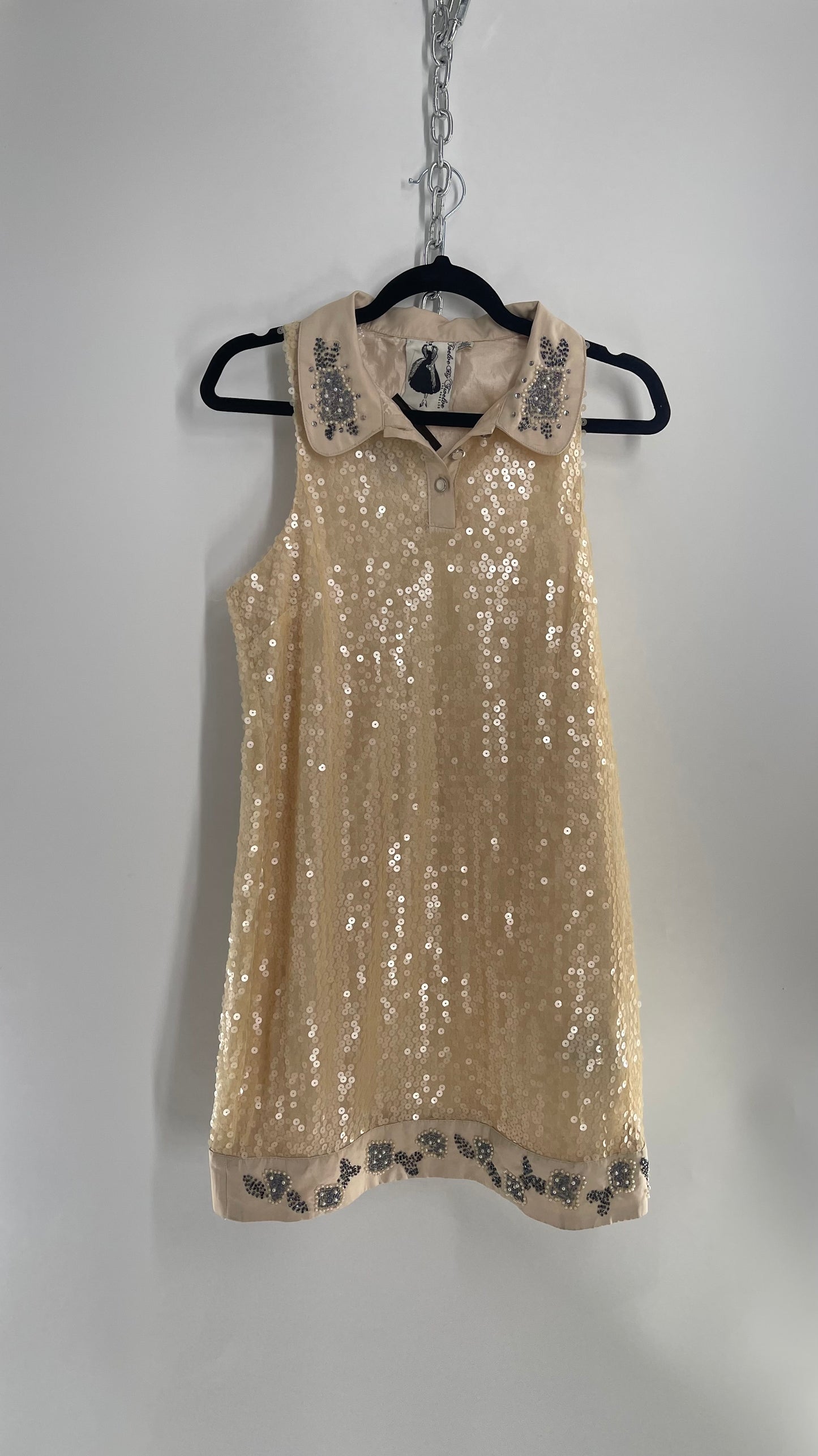 Twelve by Twelve Los Angeles Cream Sequin Sleeveless Dress with Beaded Collar and Bead Bag (Large)