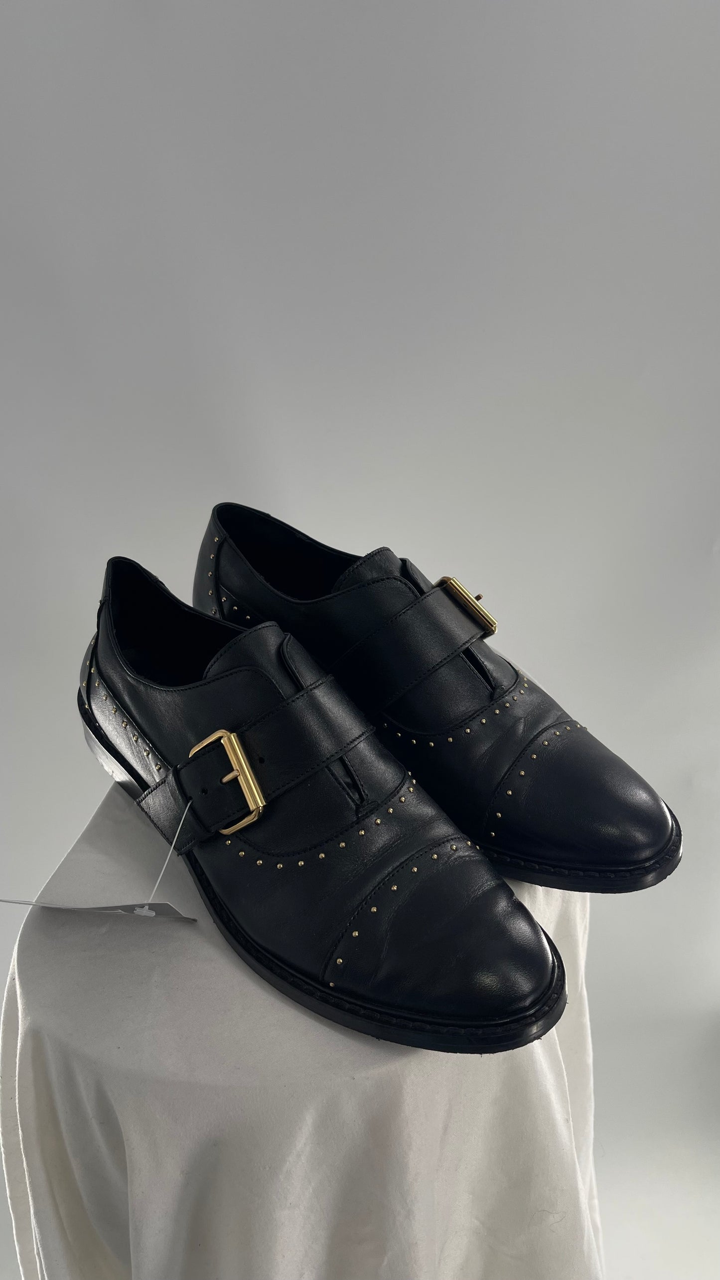 Vintage COSMOPARIS Black Leather Side Buckle Oxford with Gold Stud Details (39)