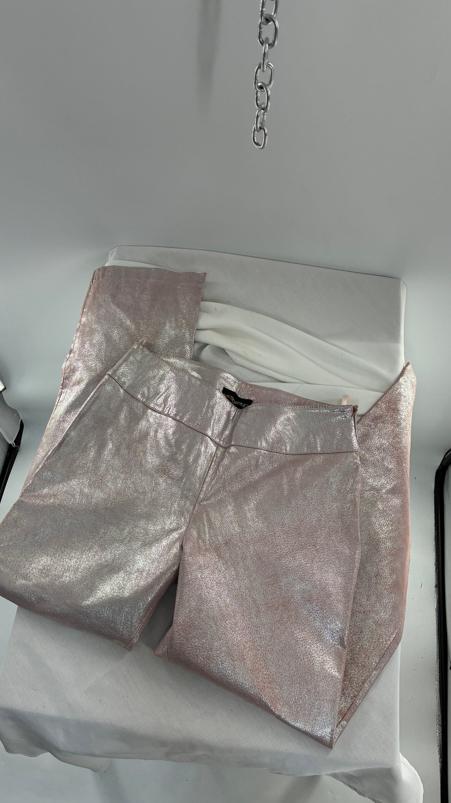 Vintage Deadstock METROSTYLE Pink Metallic Leather Low Rise Bottoms (12)
