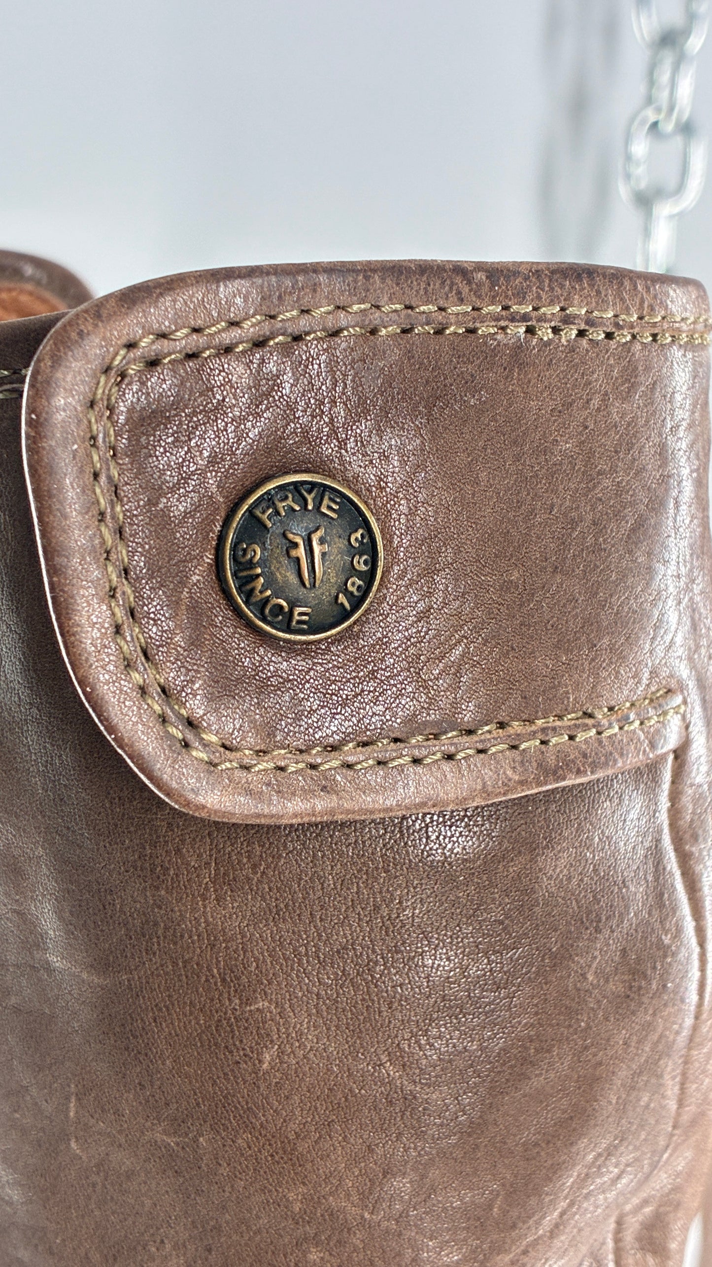 Vintage Limited Edition FRYE Adrienne Taupe Leather Rounded Toe Boots with Button Details (8.5)