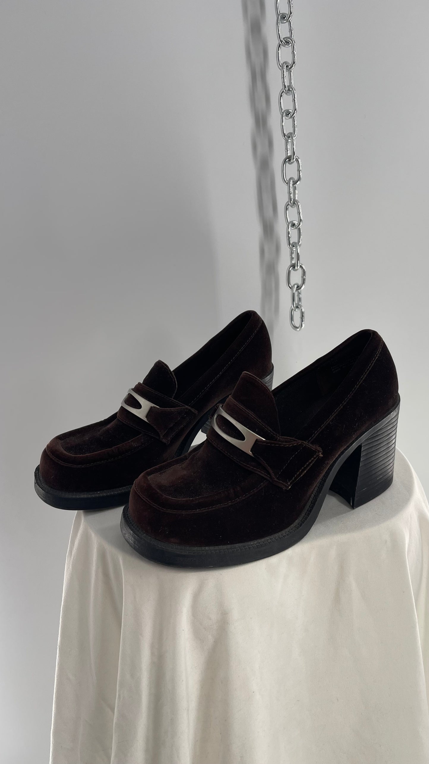 Vintage Modern Edge 1990s Dark Brown Velvet Loafer with Chunky Block Heel (8)