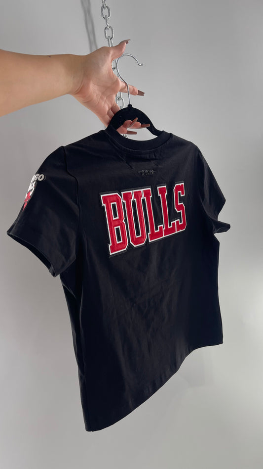 PRO Standard Chicago Bulls Baby T Shirt with Patches and Embroidery (Small)