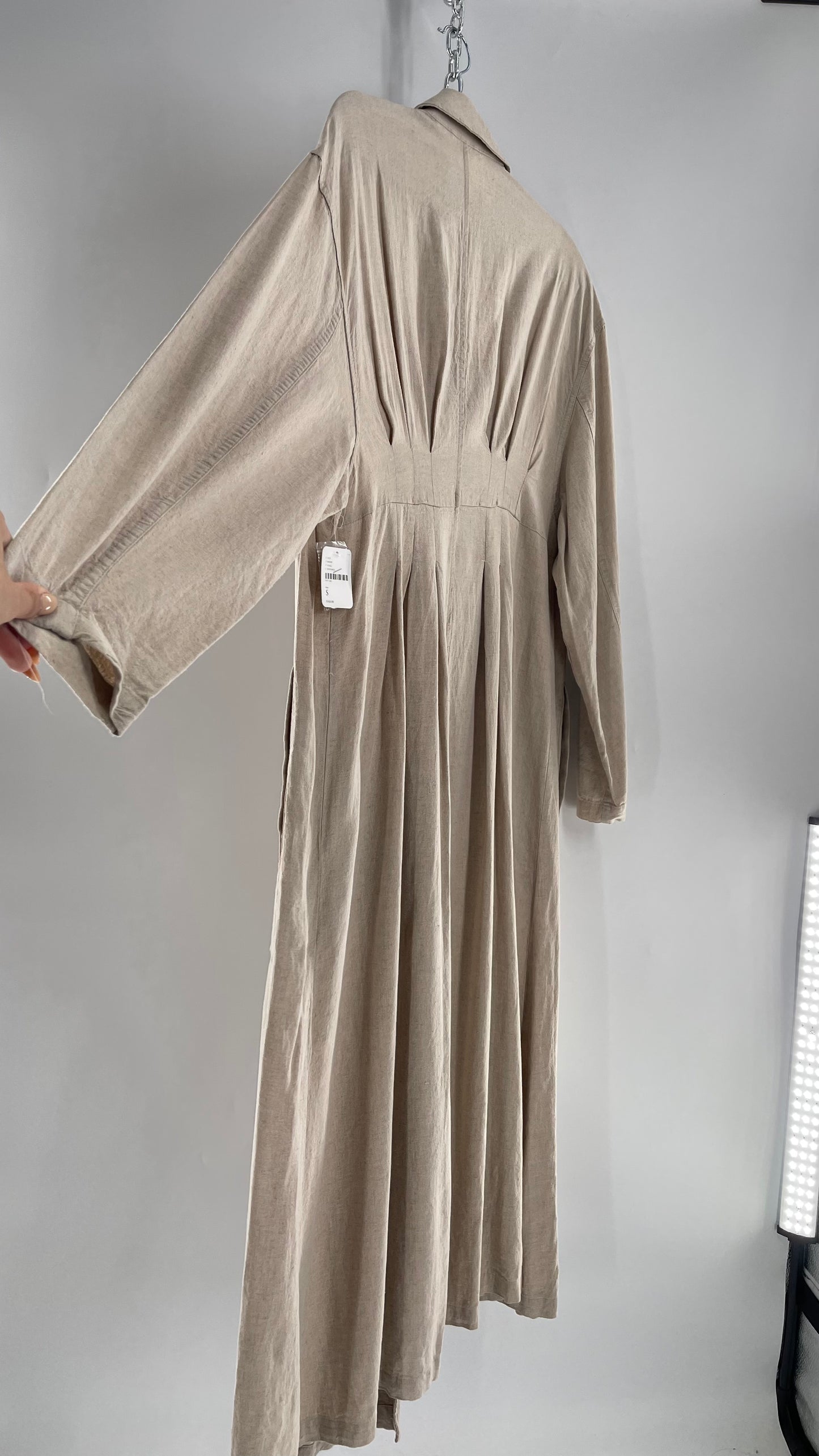 Free People Double Breasted Beige Linen Trench Coat with Brown Buttons and Tags Attached