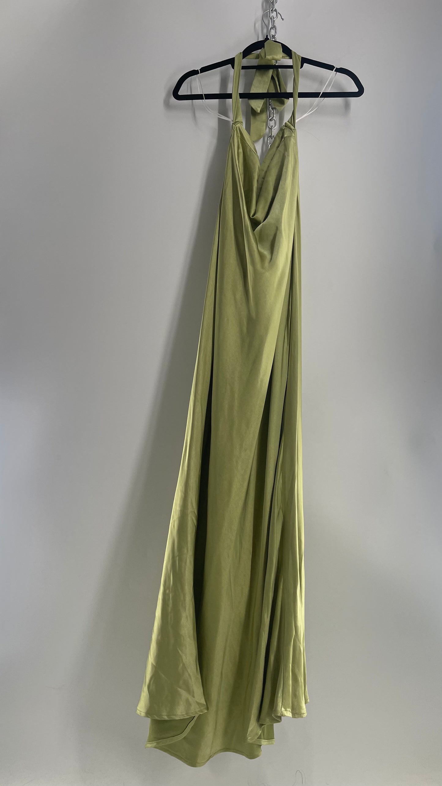 Princess Polly Green Silky Shiny Full Length Gown with Tags Attached (12)