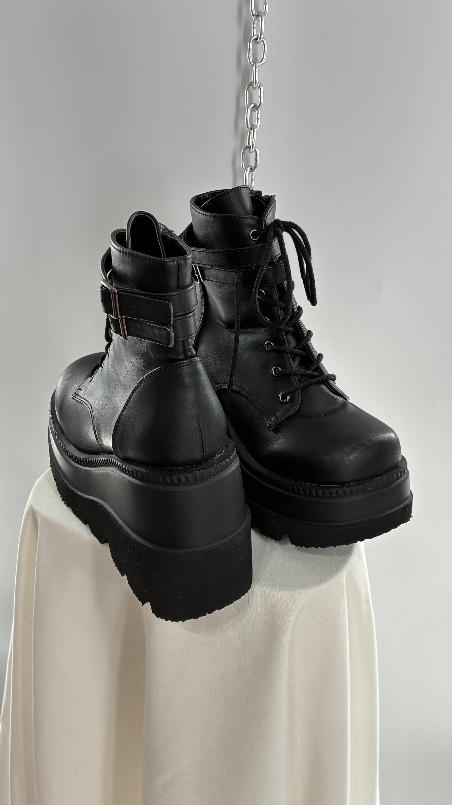 DEMONIA Shaker-52 Black Platform Wedge Combat Boots  (9)