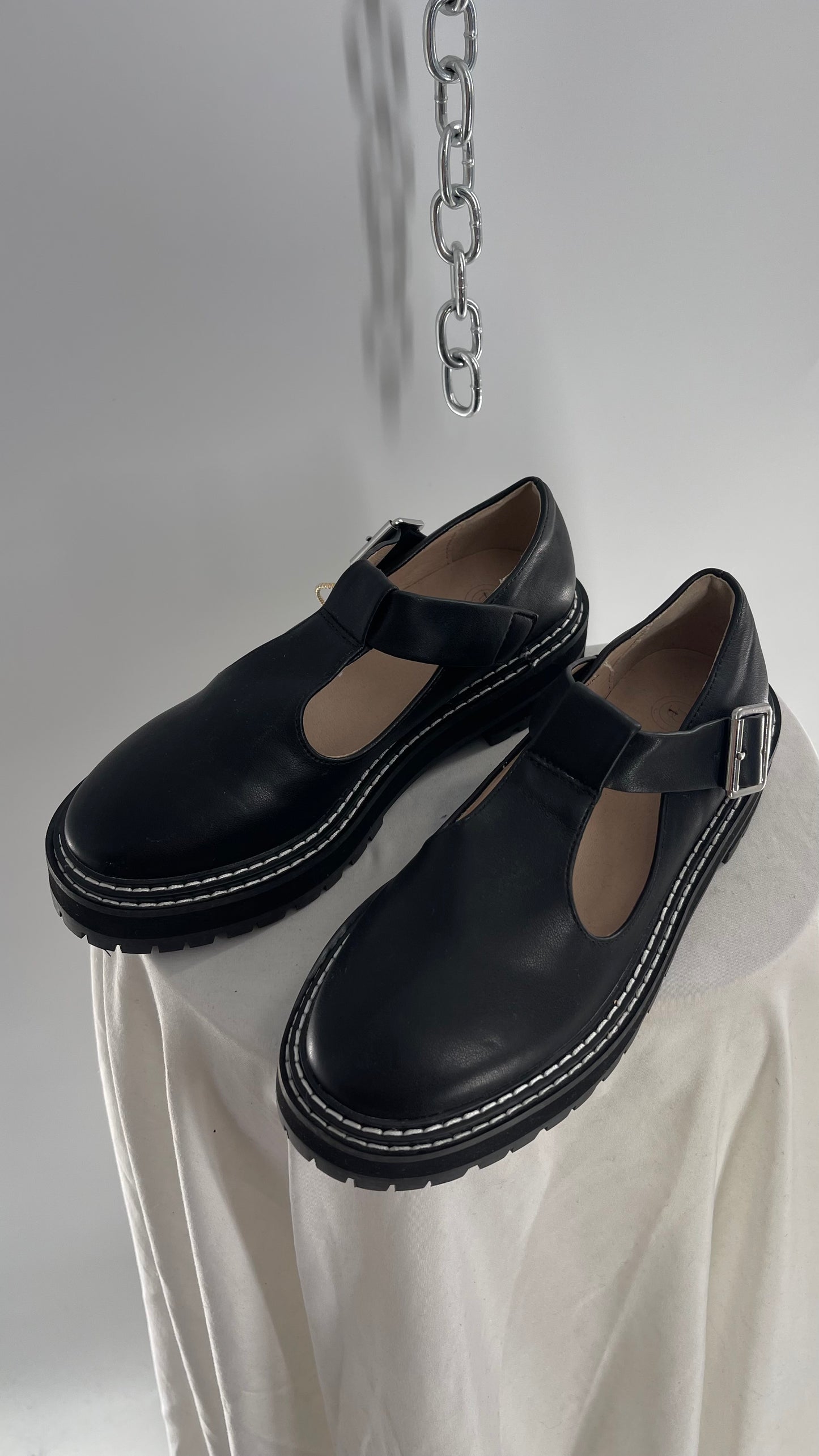 Urban Outfitters Black Leather Mary Janes (6)