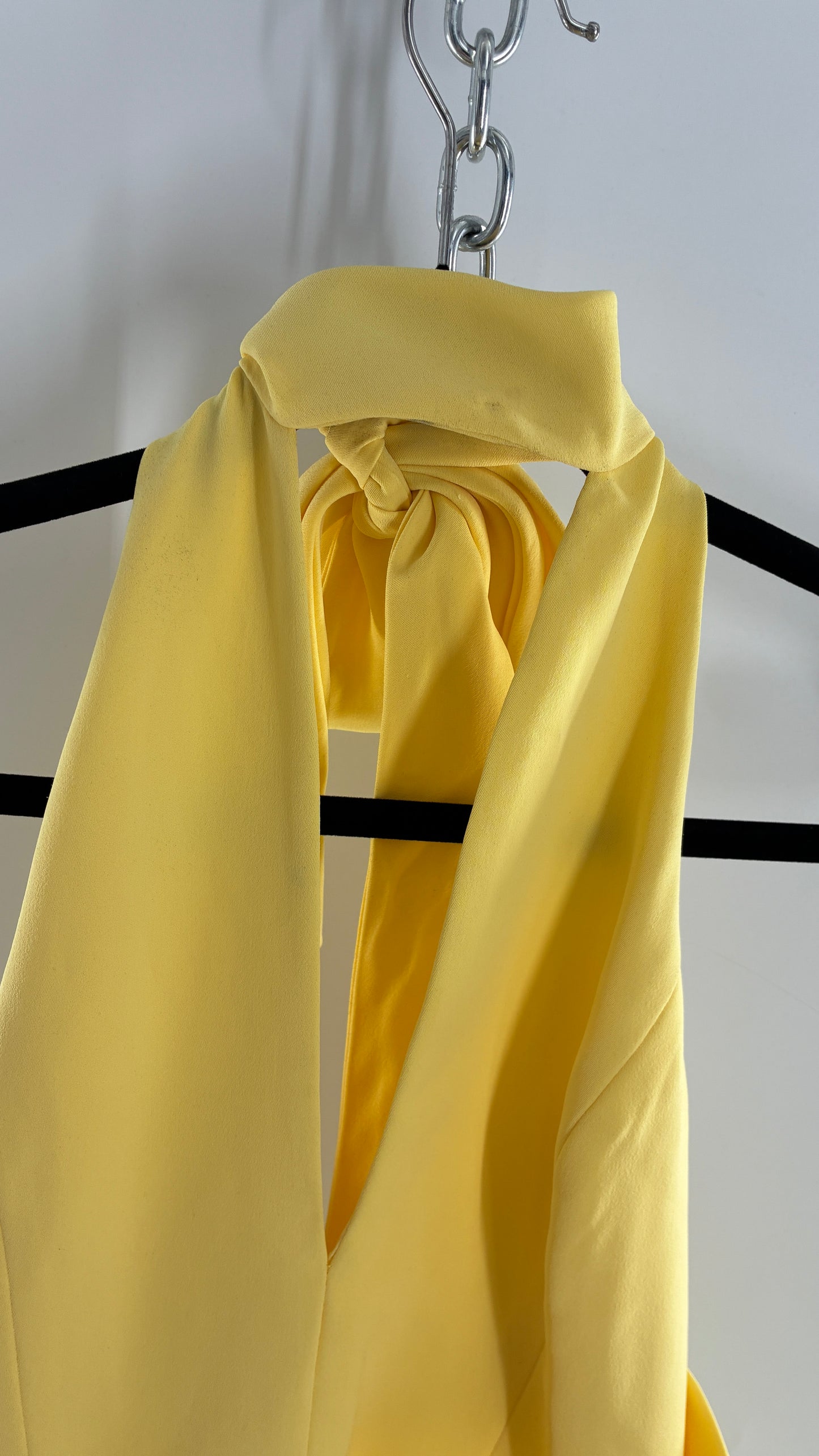 BLACK HALO Yellow High Neck Open Back 1950s Style Circle Skirt Dress with Tags Attached (8,10)
