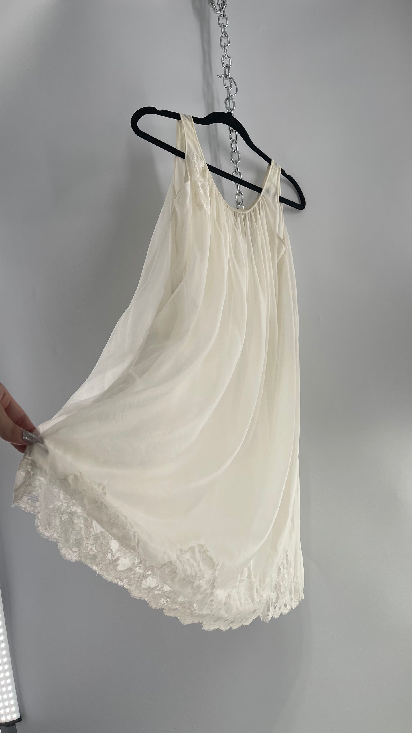 Vintage Leonora Off White Camisole Slip Nightgown Dress with Lace Trim and Decal Detail (Small)