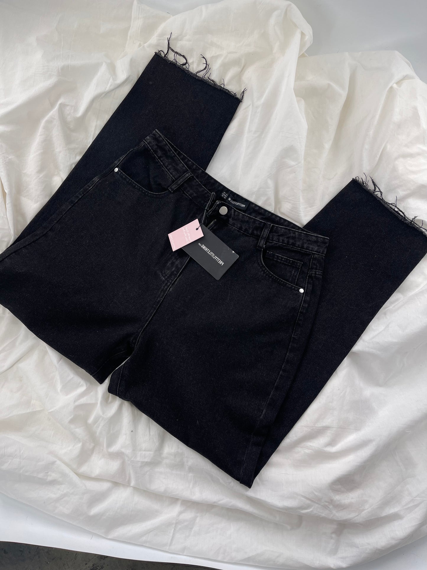 PRETTY LITTLE THING Black Jeans with Frayed Hem with Tags Attached (10)