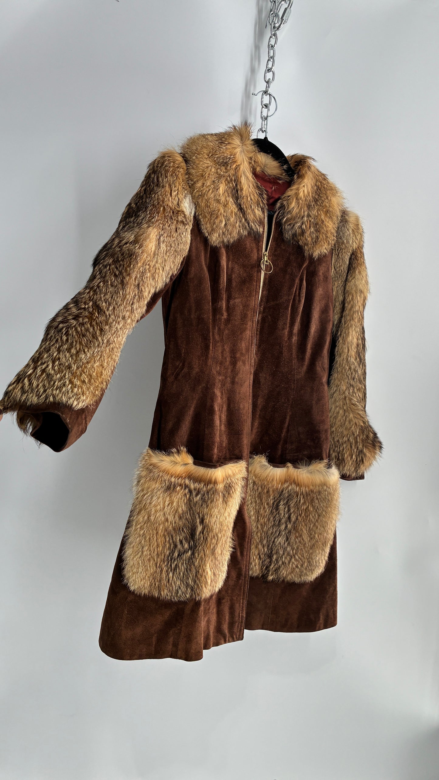 Vintage Cederland 1970s Genuine Suede Leather Coat with Fur Pockets, Sleeves, and Collar (44)