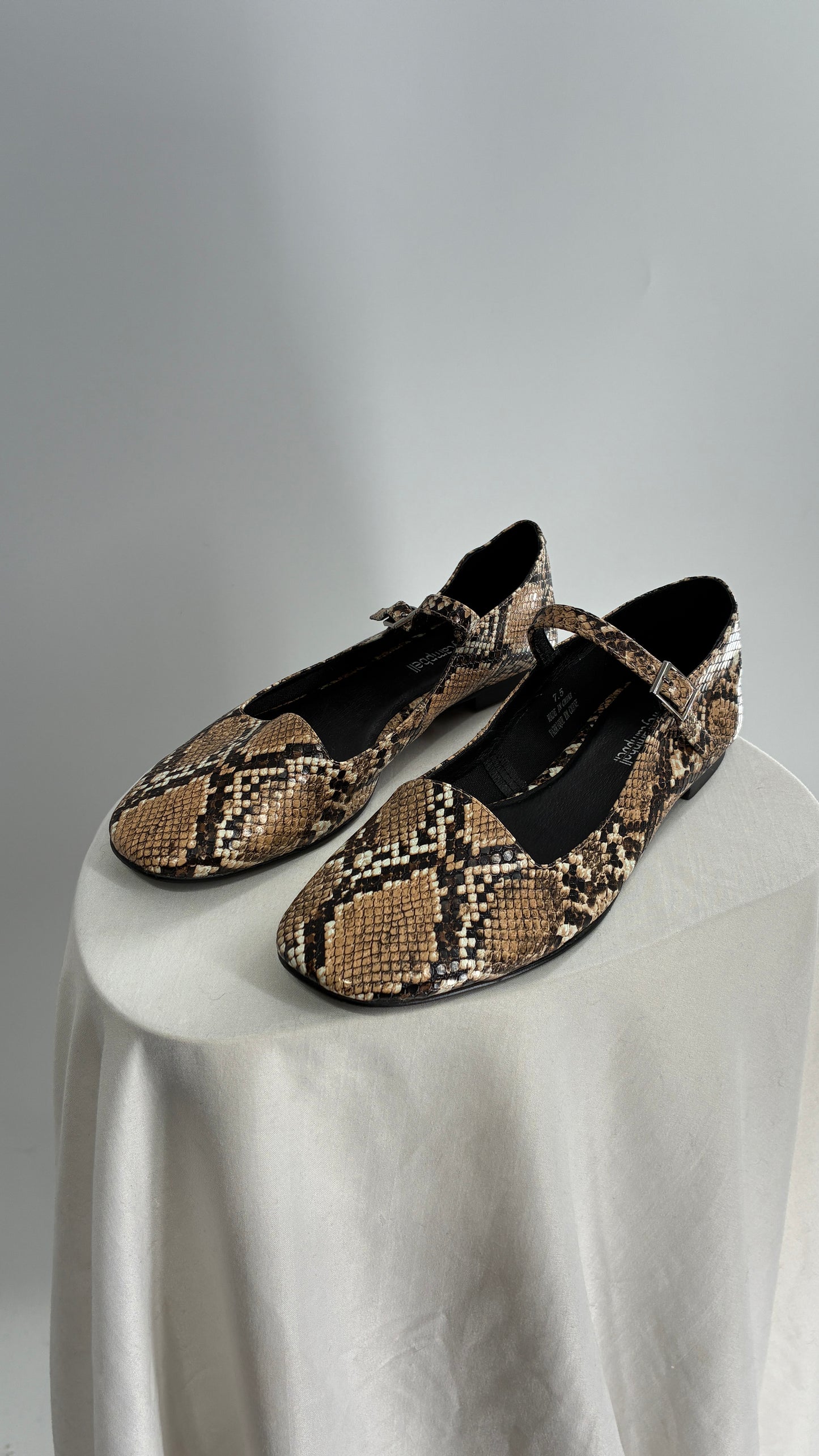 Jeffrey Campbell Snakeskin MaryJane Ballet Flats (7.5)