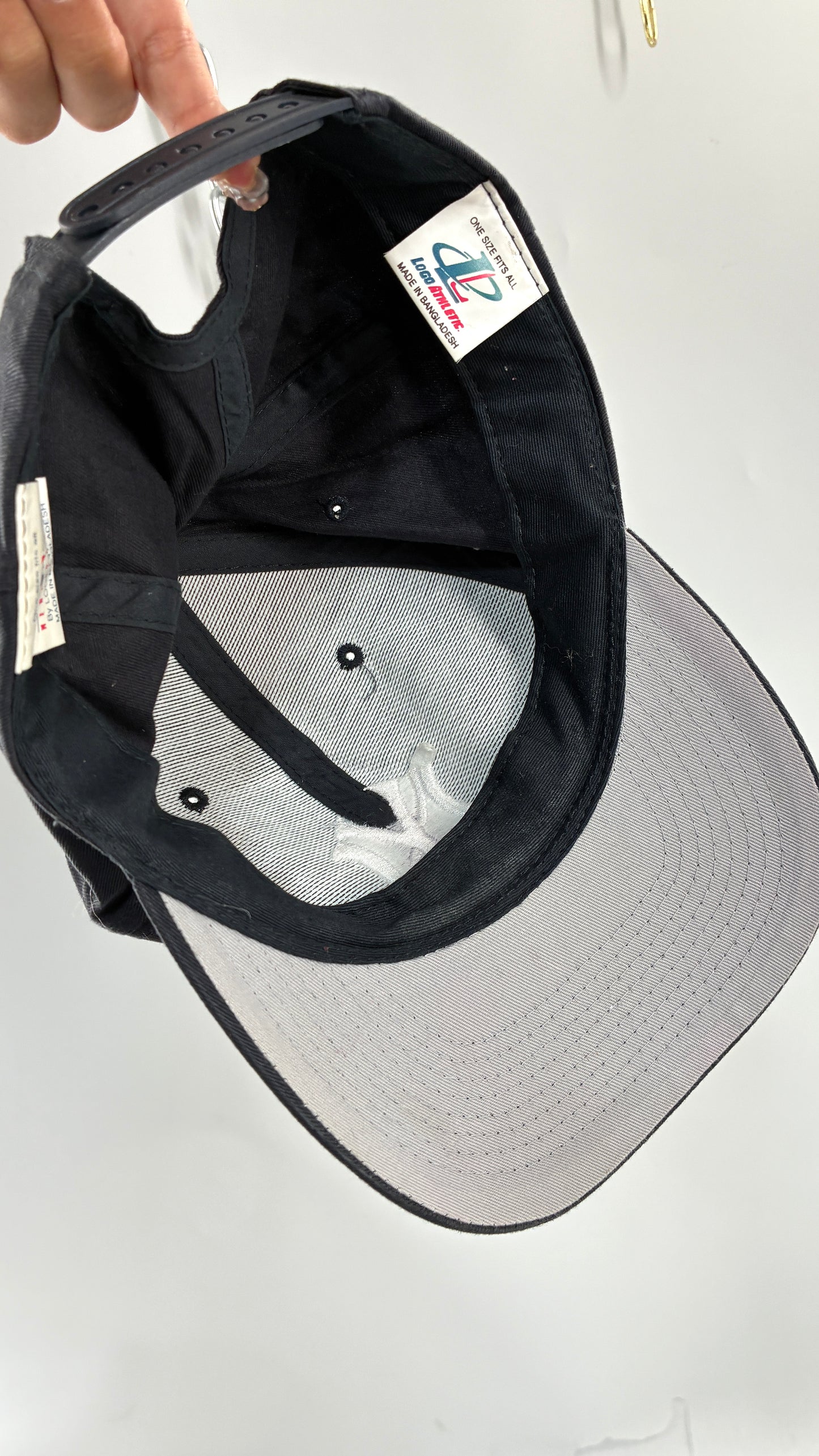 Vintage YANKEES Genuine Merchandise Baseball Hat