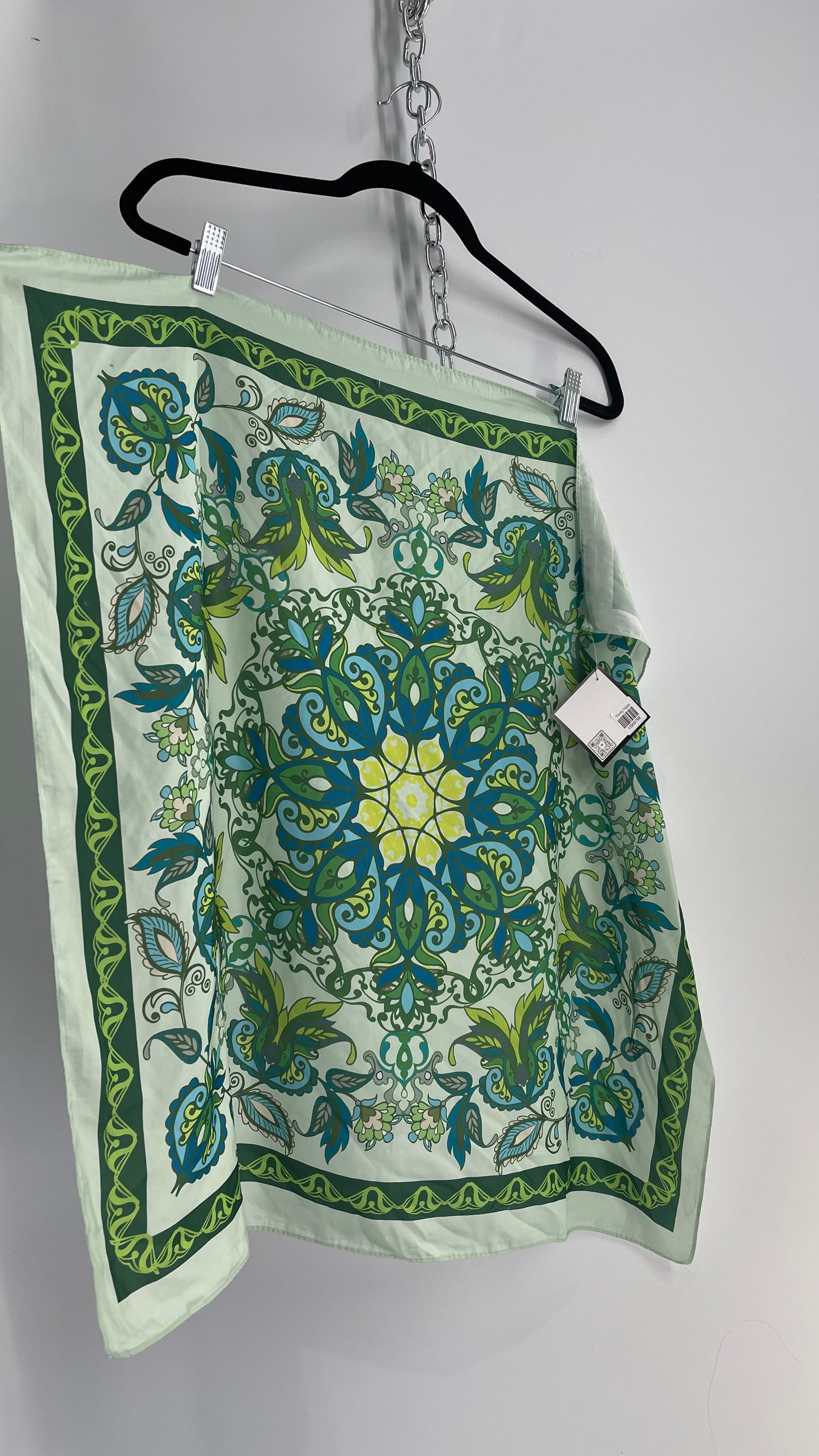 Vintage 70s Style Green Psychedelic Mandala Scarf