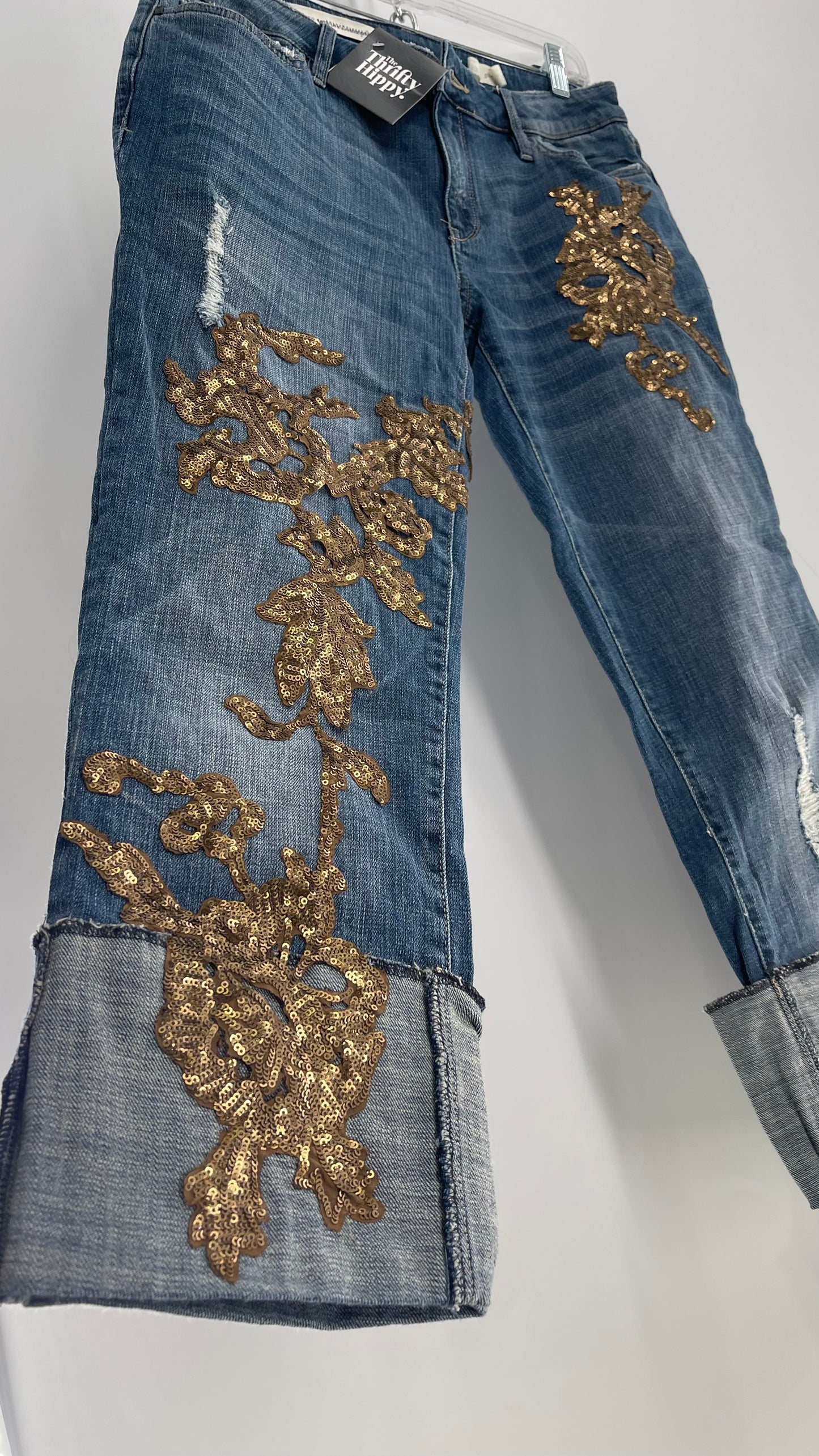 Pilcro and the Letterpress Denim Capris with Gold Sequin Details (27)