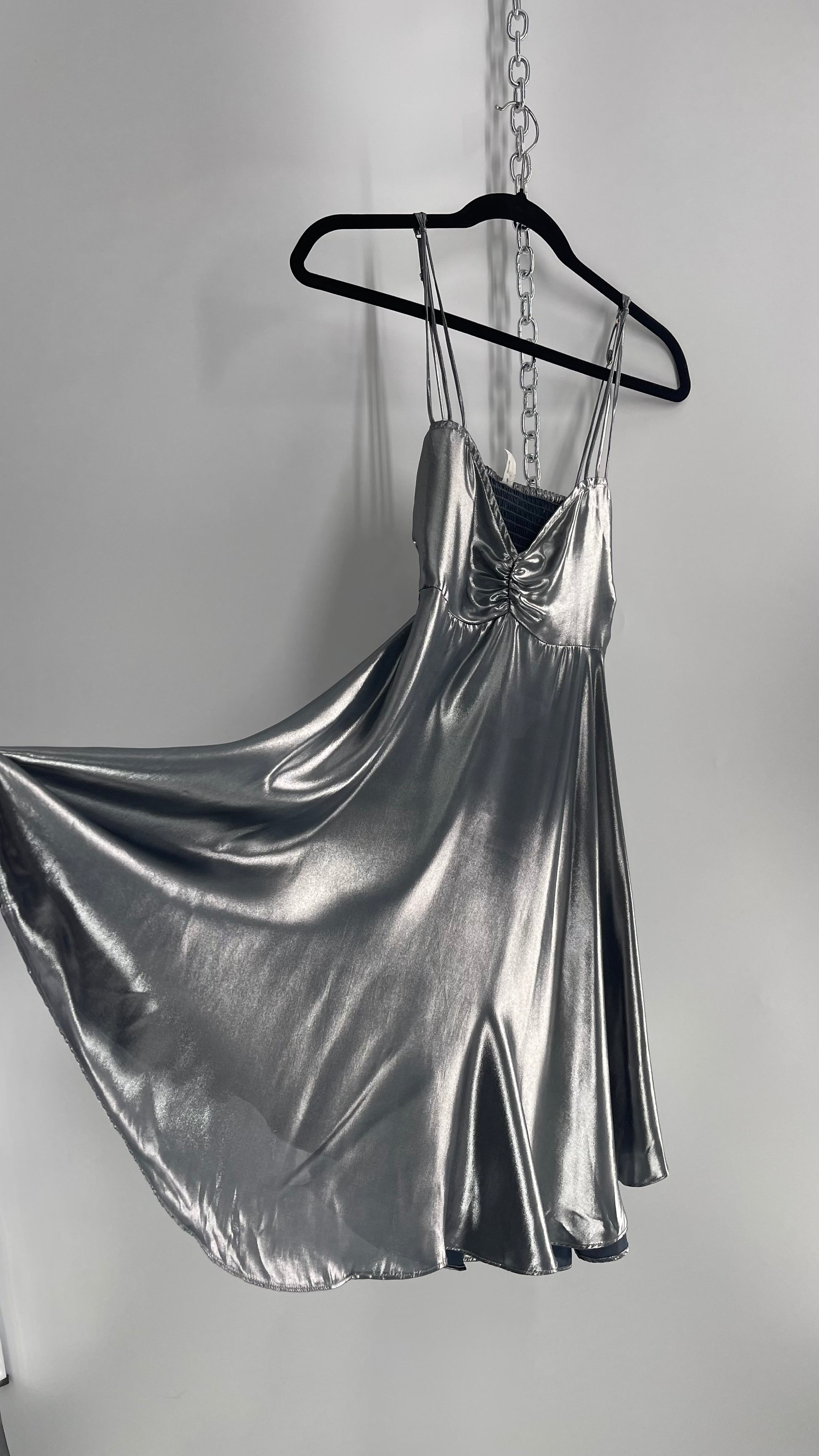 liquid metal dress Intimately Free People Liquid Metal Silver Backless Dress (XS) – The Thrifty Hippy