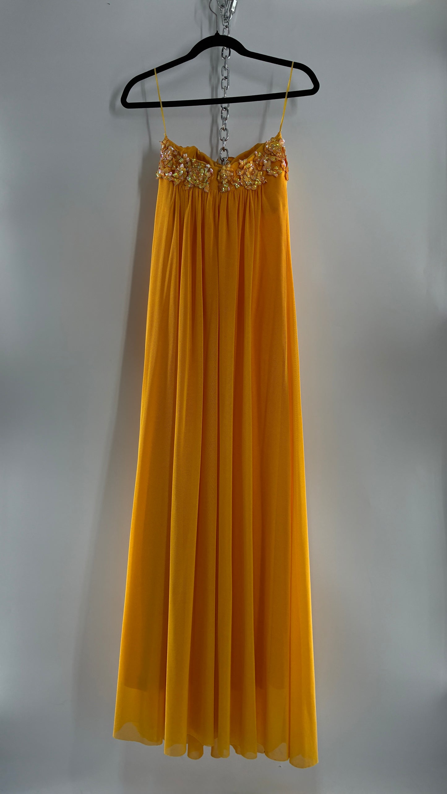 Vintage JAN’S BOUTIQUE Yellow Gown with Iridescent Sequin Appliqué Corseted Bust (6)