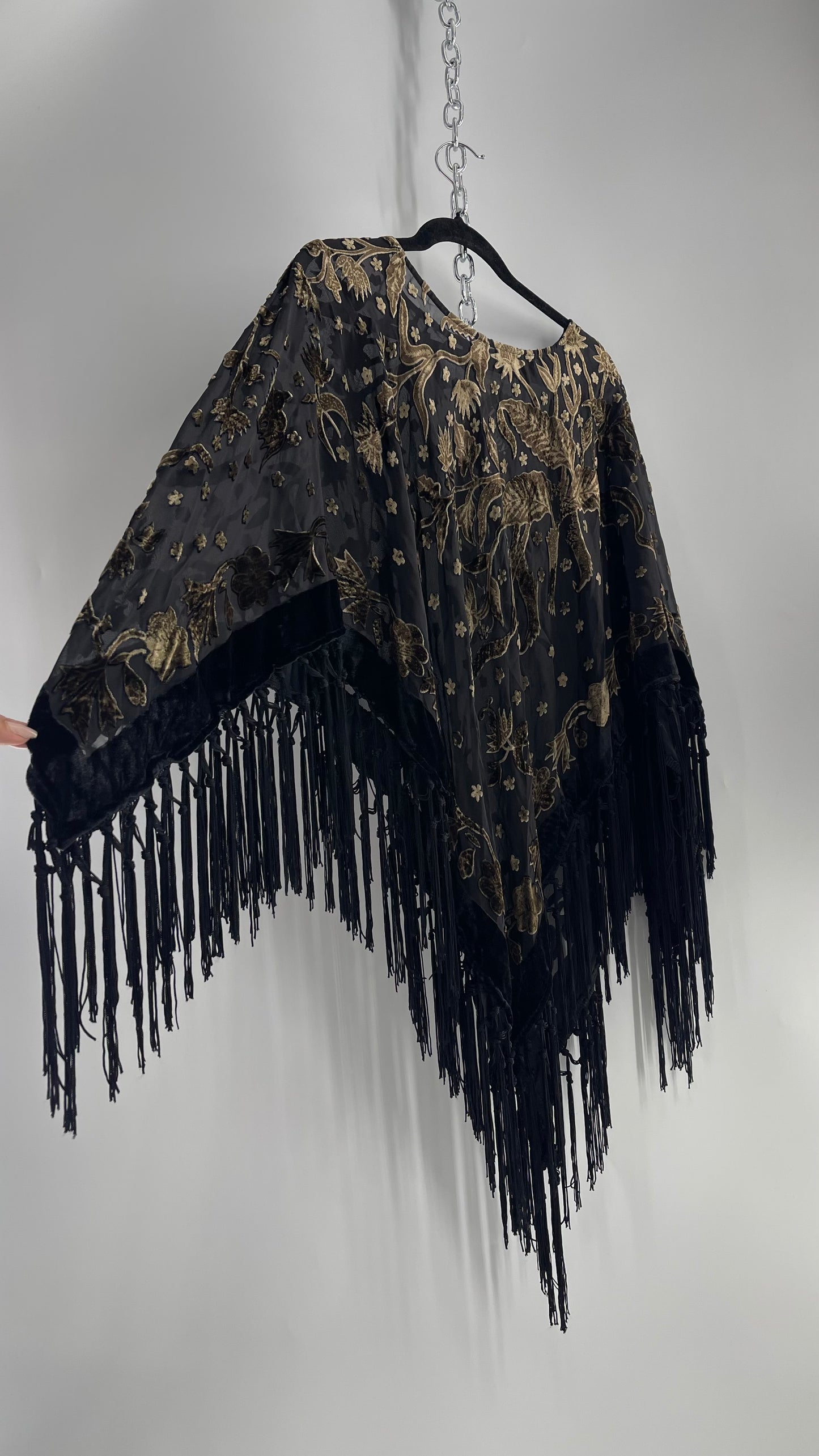 CHICO’S Poncho Black and Beige BurnOut Velour Pattern with Fringe (One Size)