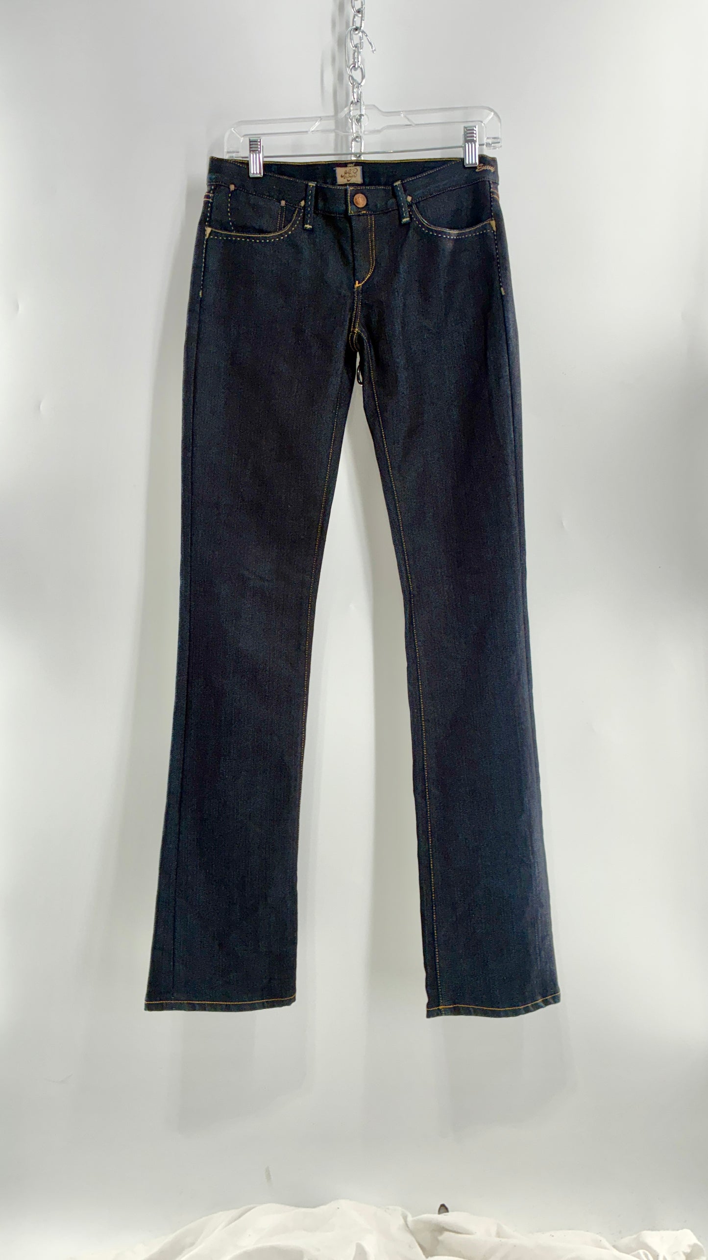 Vintage GOLD SIGN Dark Wash Low Rise Jeans (26)