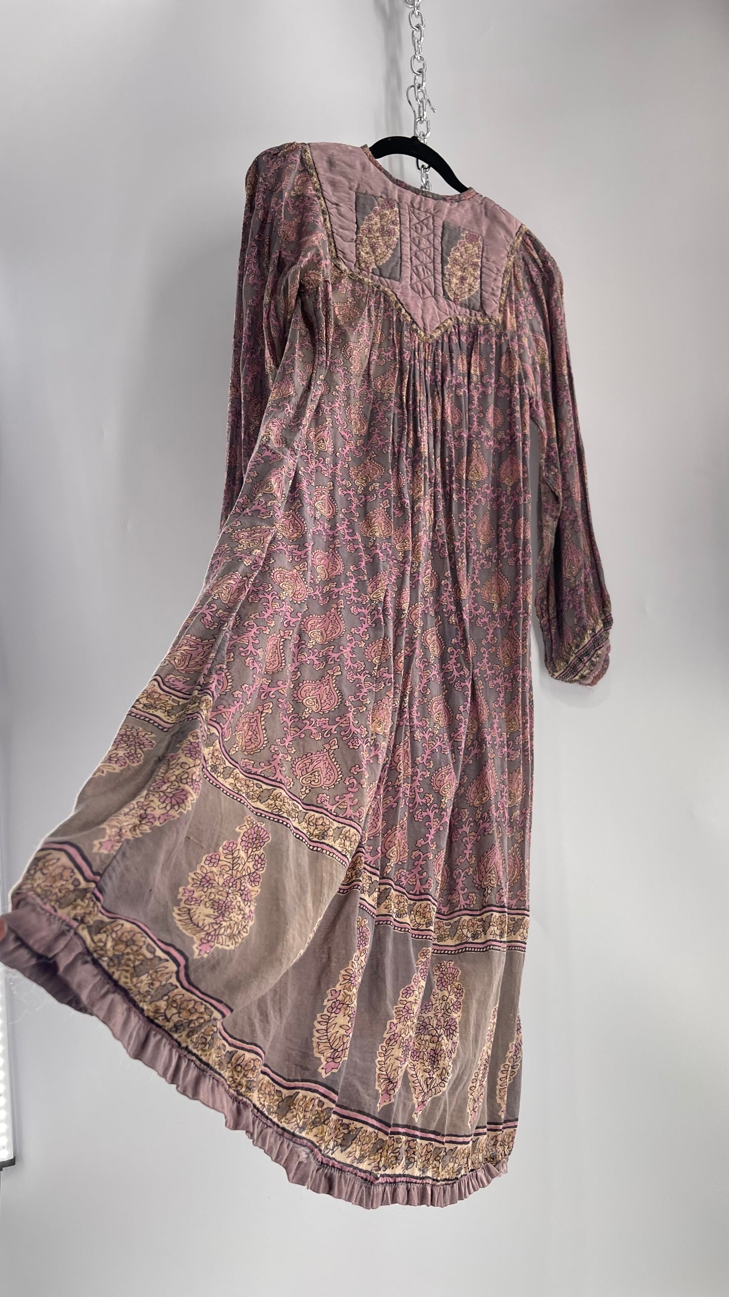 Vintage 1970s Handmade Dusty Purple Full Length Dress with Paisley Pattern and Quilted Neckline (Small)