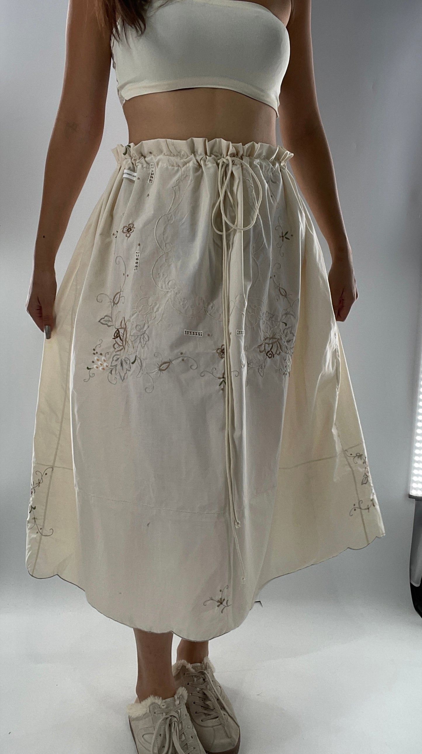 Custom Handmade Vintage Embroidered Off White Soirée Skirt (One Size)