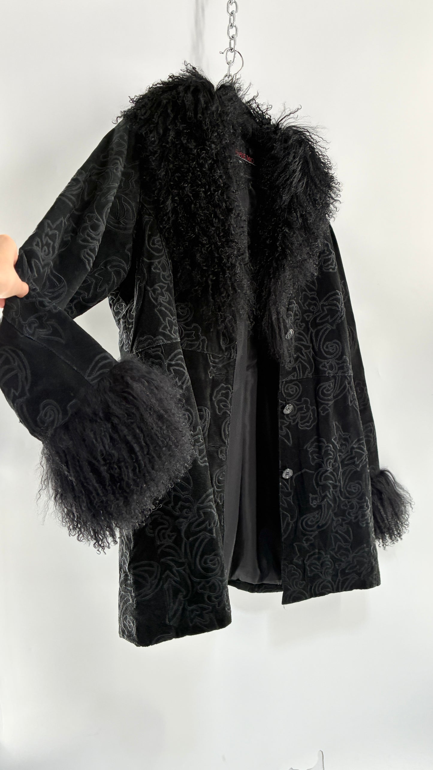 Vintage PHASE TWO Embroidered Black Genuine Suede Leather Coat with Mongolian Fur Collar and Cuffs (XXL)