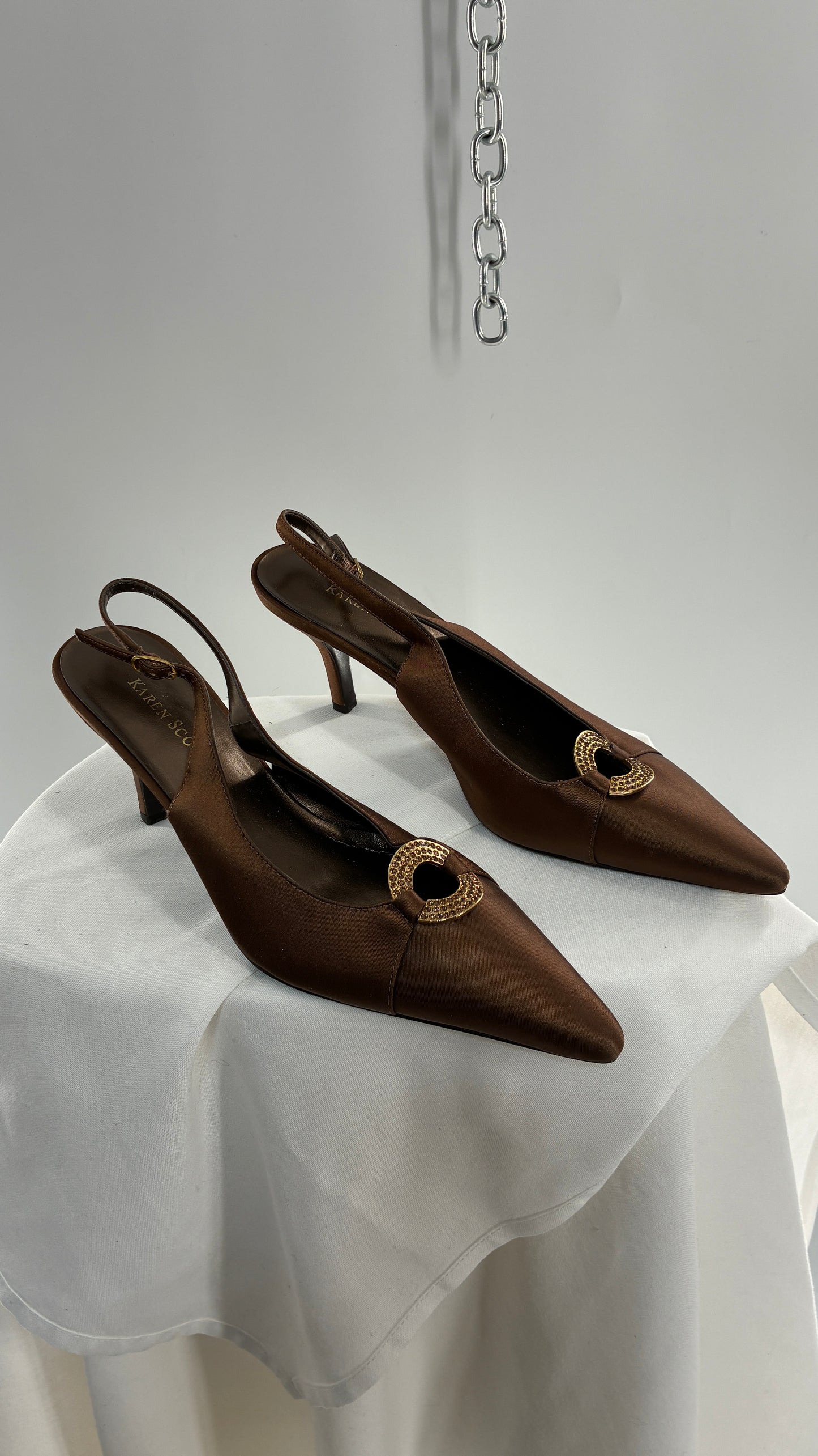 Vintage 1990s Karen Scott Satin Pointed Toe Kitten Heel (7.5)