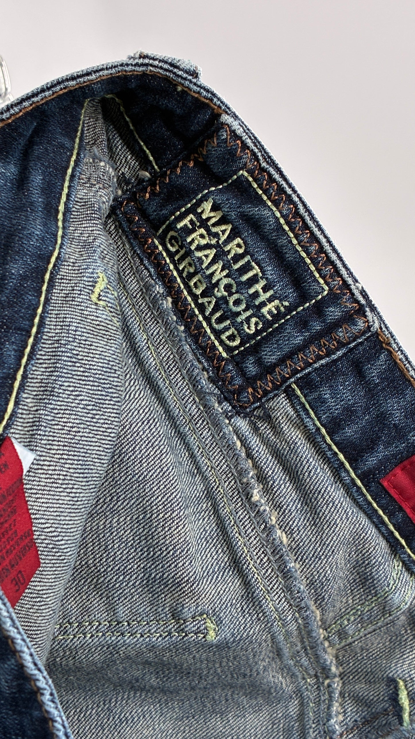 Vintage MARITHÉ FRANCOIS GIRBAUD Medium Wash Jeans with Hip Pocket Details (30)