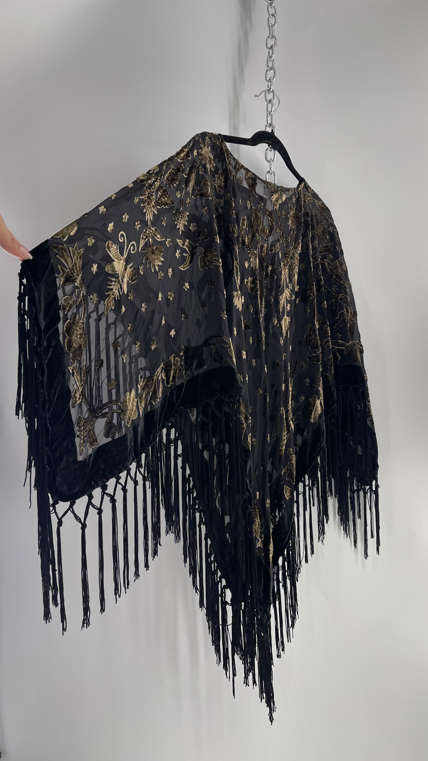 CHICO’S Poncho Black and Beige BurnOut Velour Pattern with Fringe (One Size)