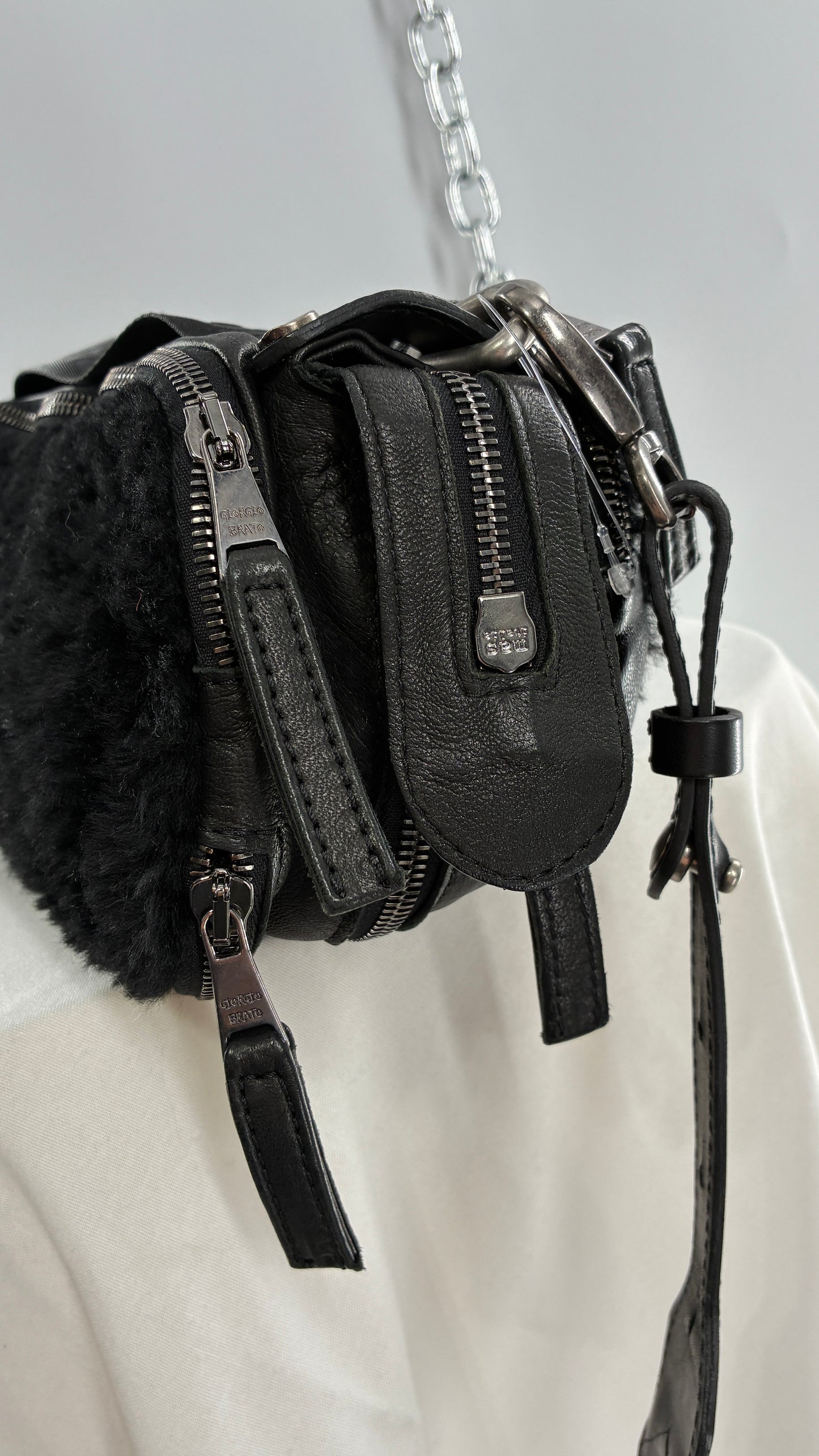 GIORGIO BRATO Black Lamb Leather Convertible Shoulder Bag and Backpack
