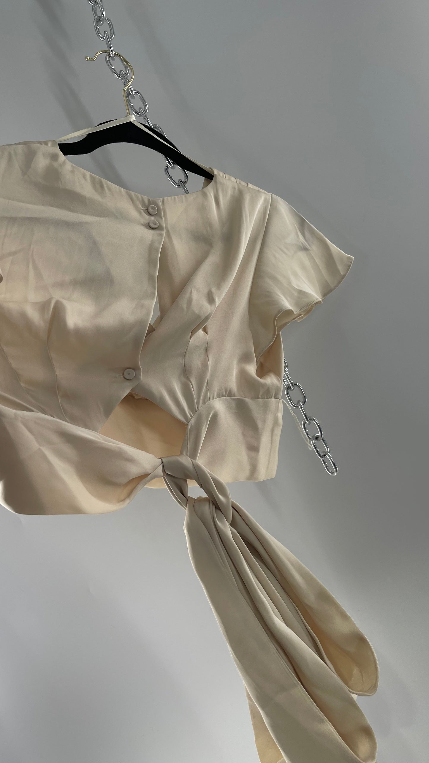 BCBGMAXAZRIA Off White Ivory Satin Tie Around Waist Cropped Blouse with Button Back and Tags Attached (XXS)