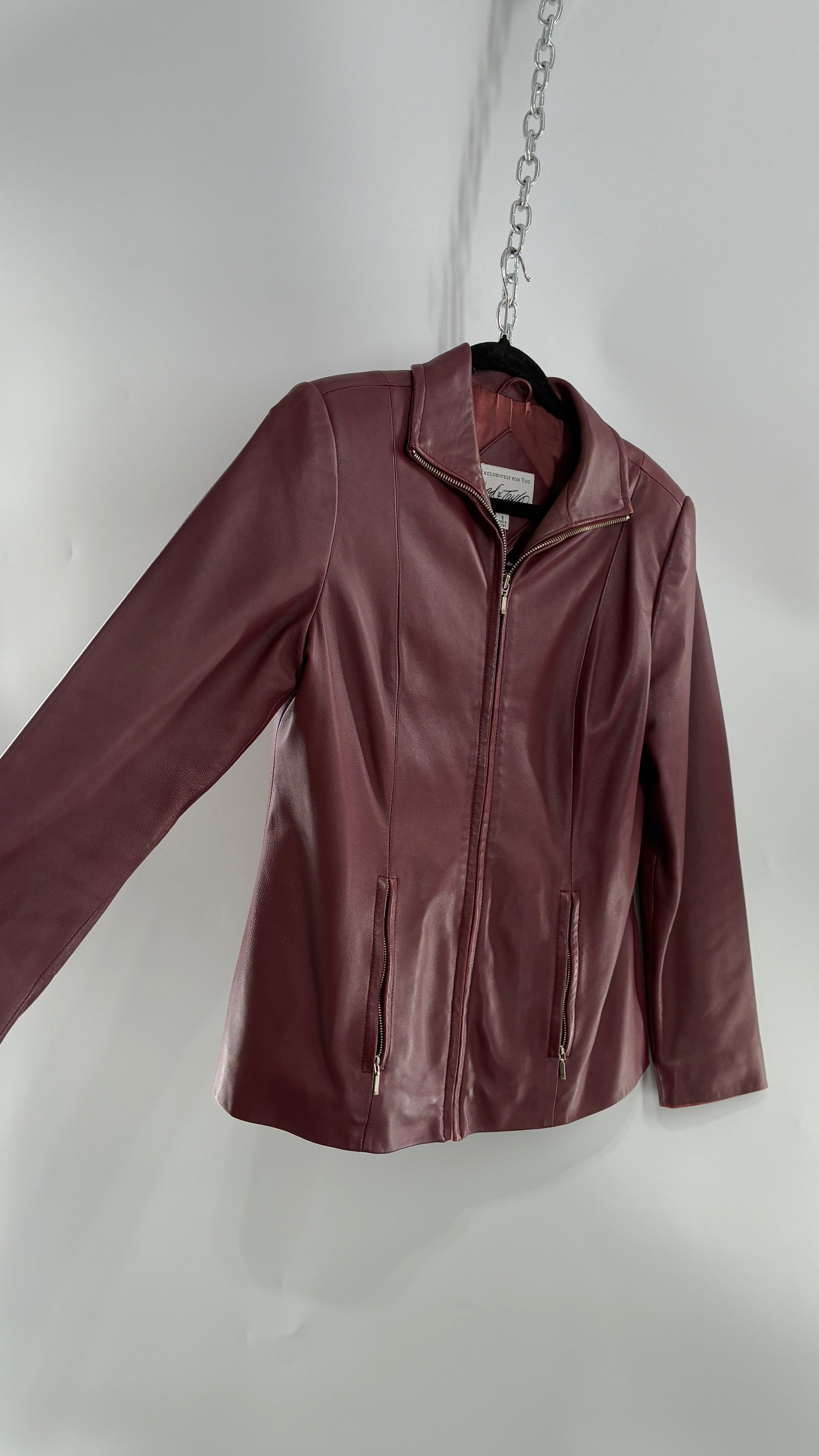 Vintage Lord & Taylor Burgundy Maroon Leather Zip Up Jacket (Small)