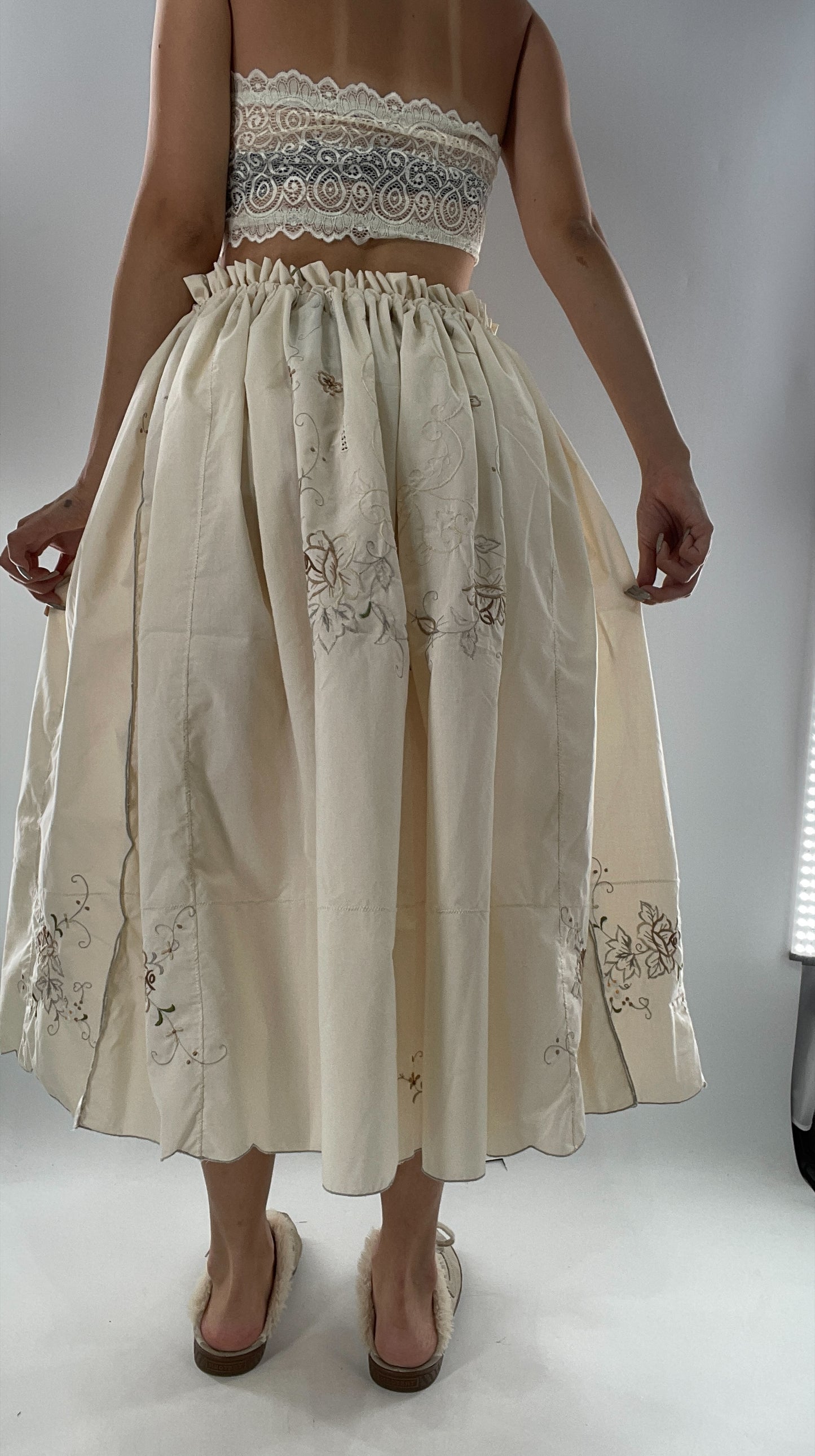 Custom Handmade Vintage Embroidered Off White Soirée Skirt (One Size)