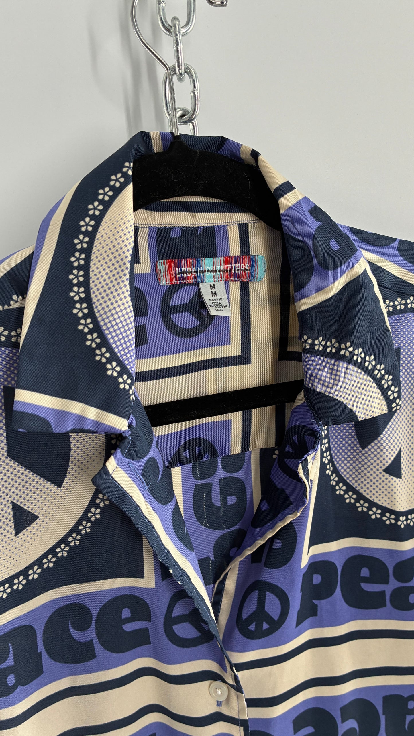 Urban Outfitters Silky Men’s Retro Button Up (Medium)