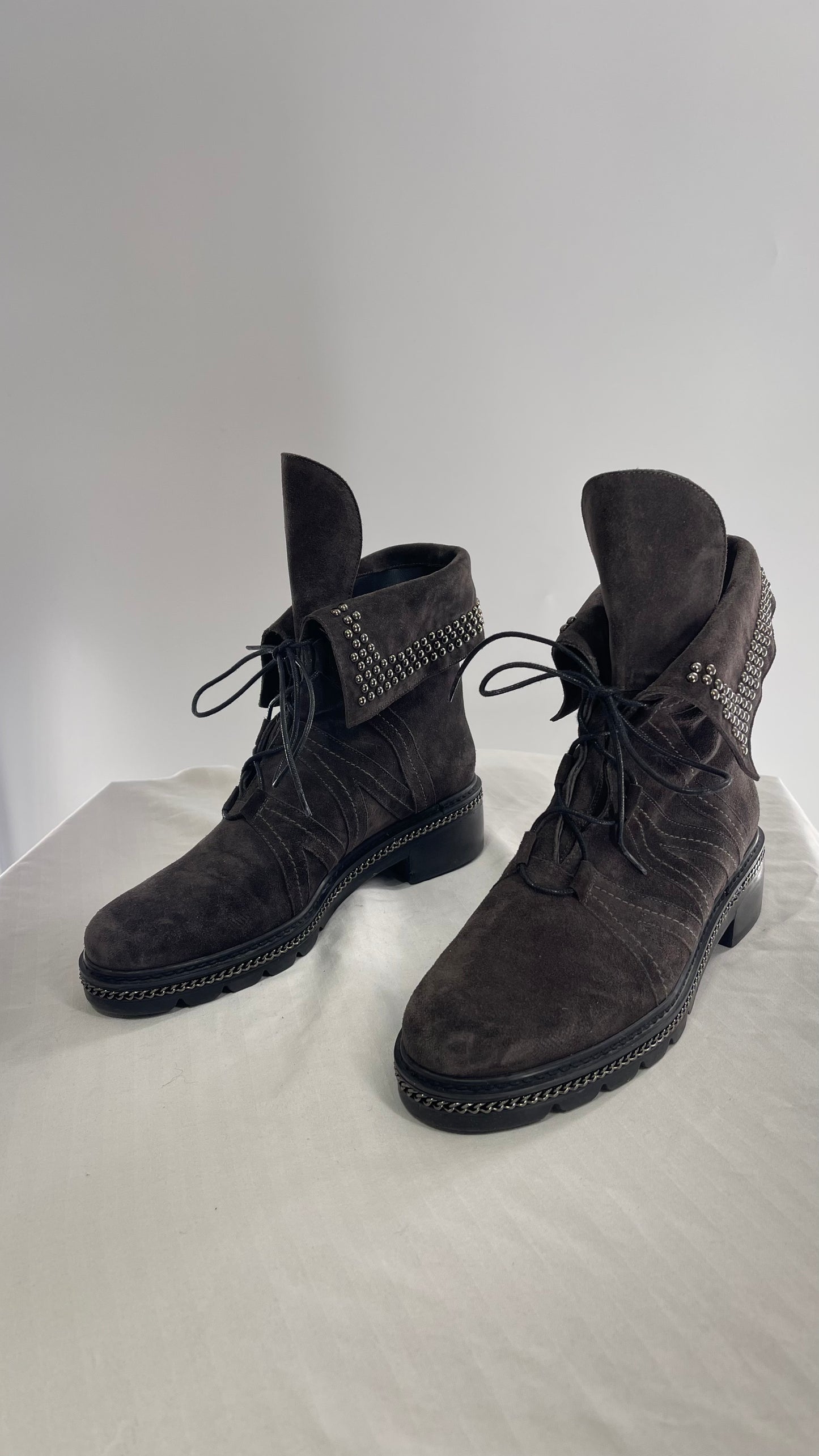 Stuart Weitzman Yadastud Grey Suede Leather Studded, Chainlink Boots (8)